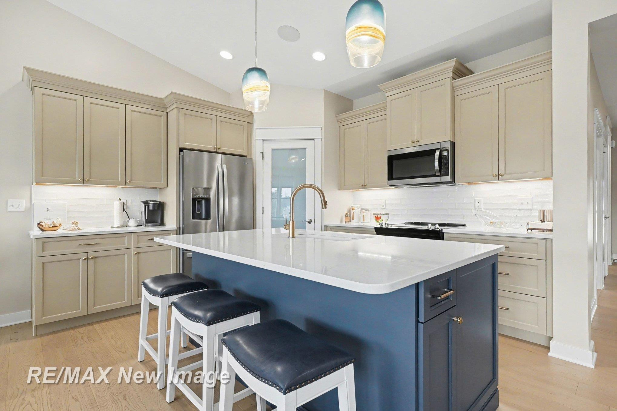 419 Copper Leaf Court, Midland, MI 48642 — Photo 5