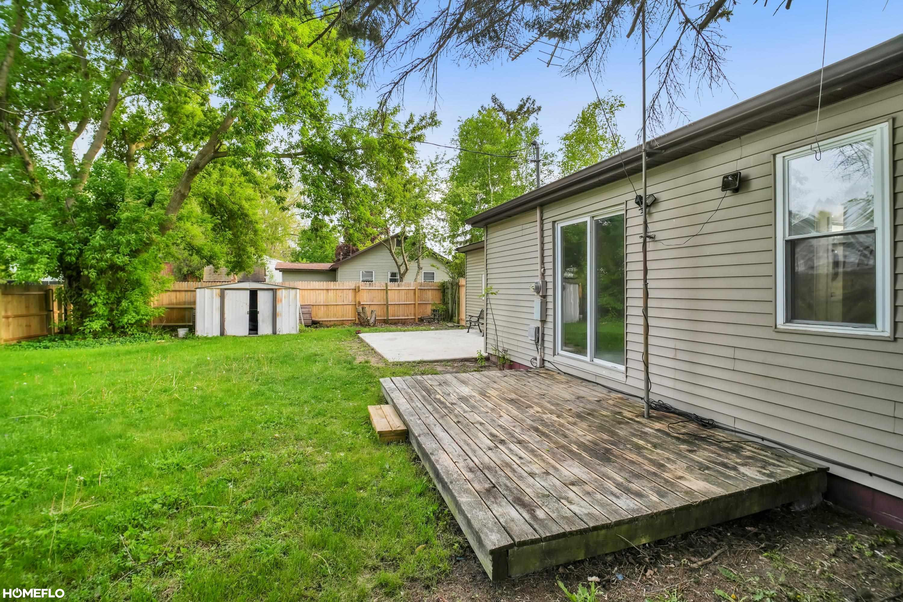 517 RHODES Street, Pinconning, MI 48650 — Photo 4