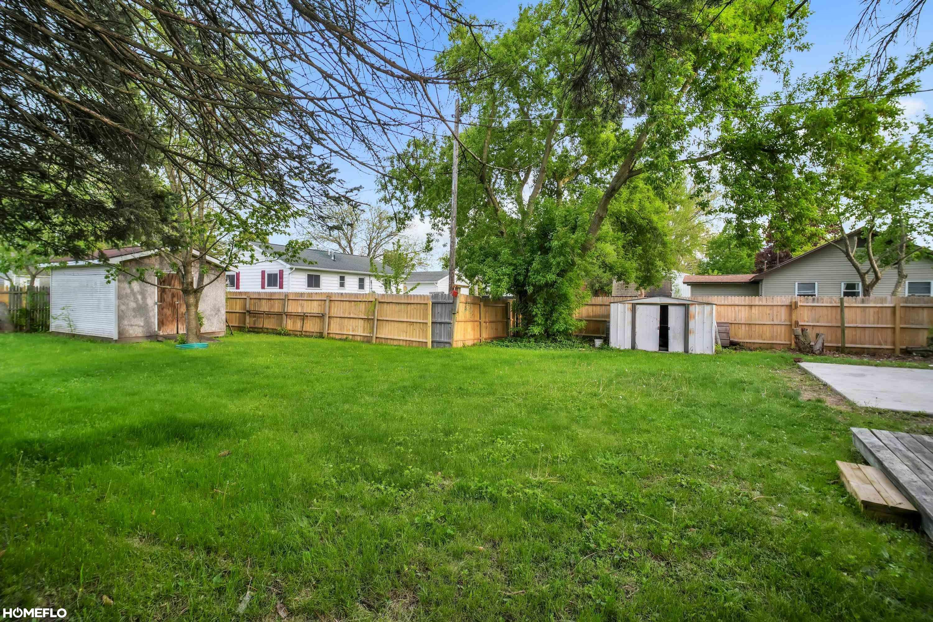 517 RHODES Street, Pinconning, MI 48650 — Photo 6
