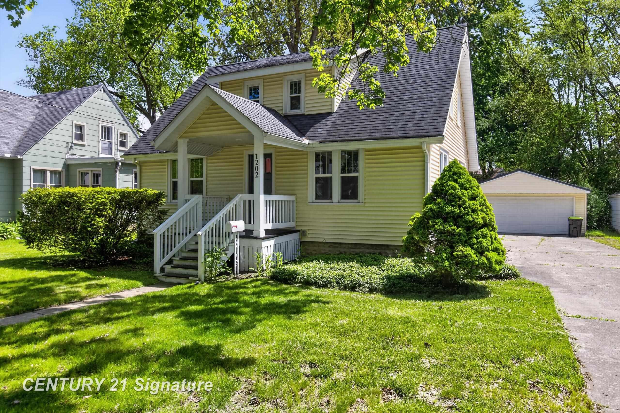 1202 Jerome Street, Midland, MI 48640 — front exterior