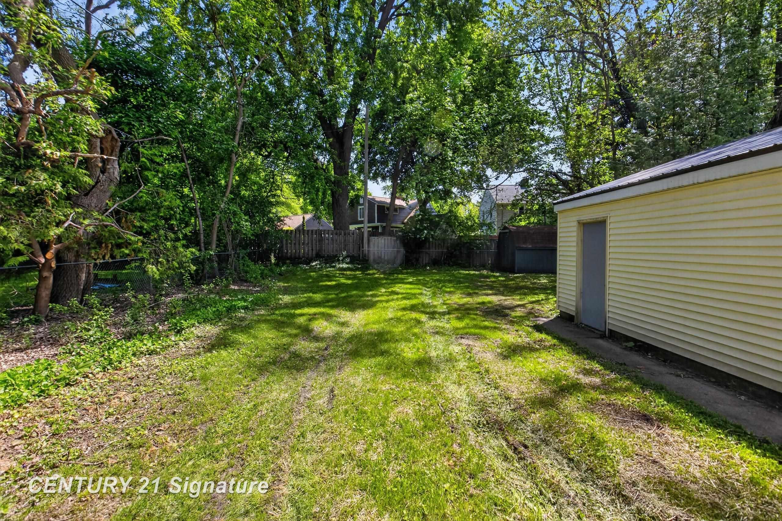 1202 Jerome Street, Midland, MI 48640 — Photo 7