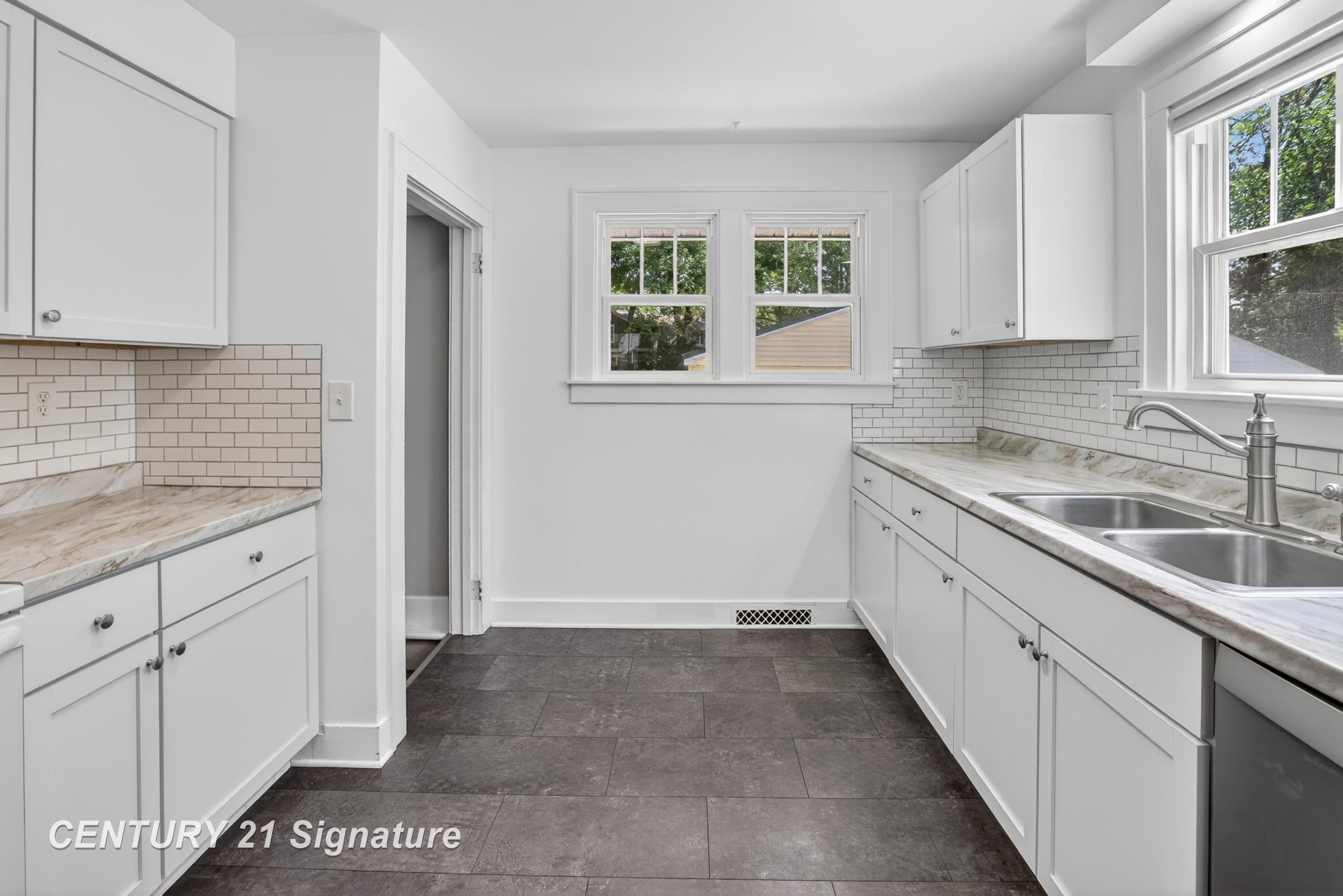 1202 Jerome Street, Midland, MI 48640 — Photo 16
