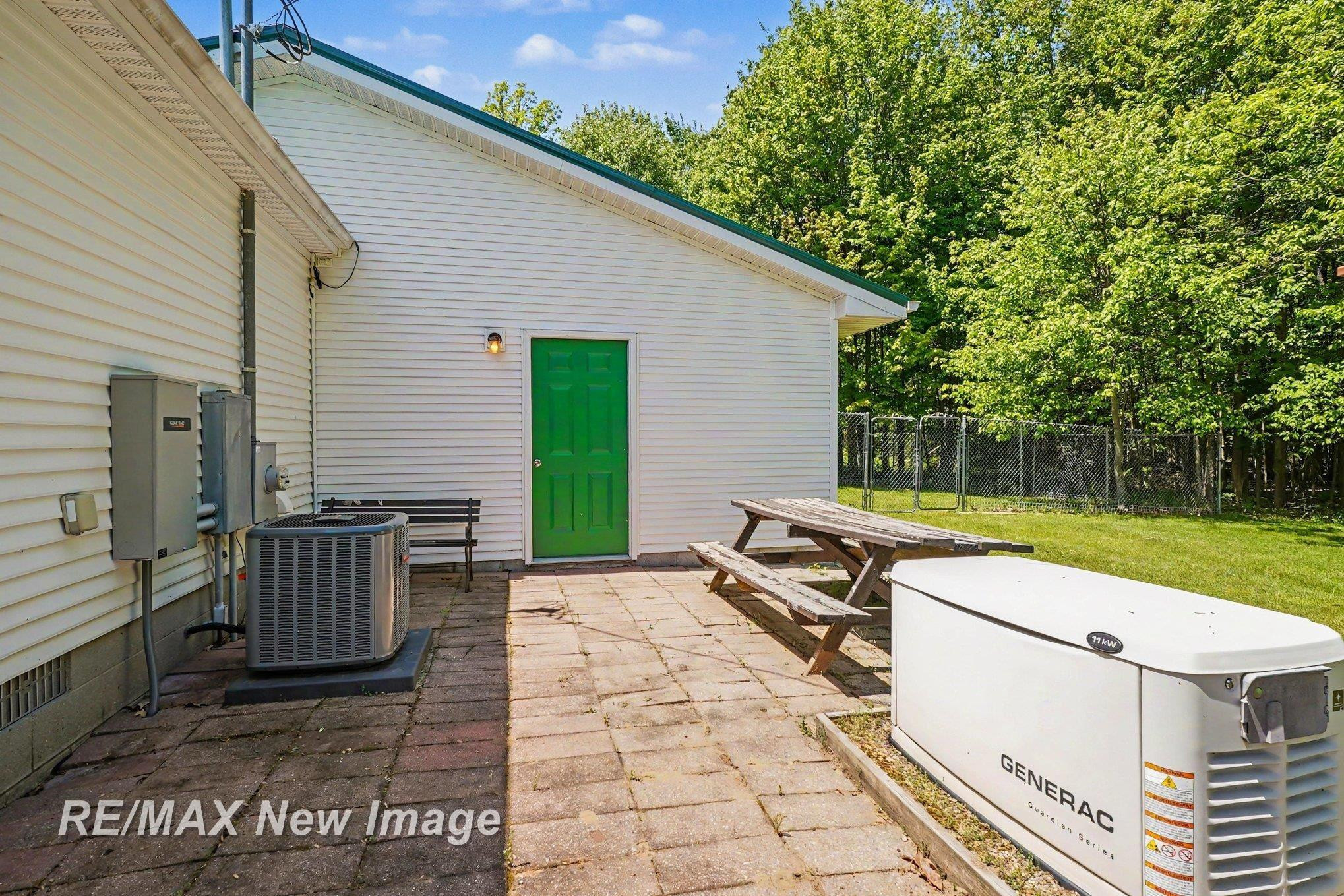 2827 N Eleven Mile Road, Coleman, MI 48618 — Photo 27