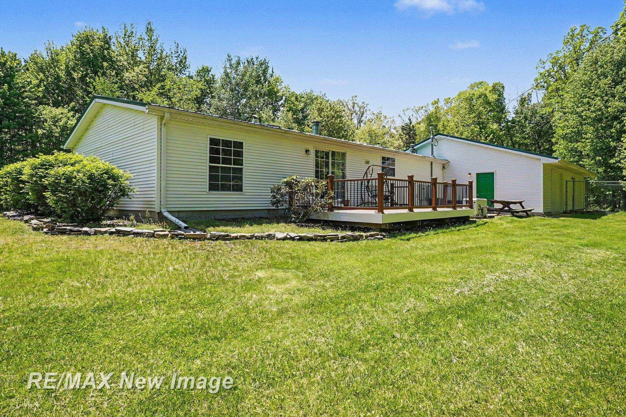 2827 N Eleven Mile Road, Coleman, MI 48618 — Photo 31