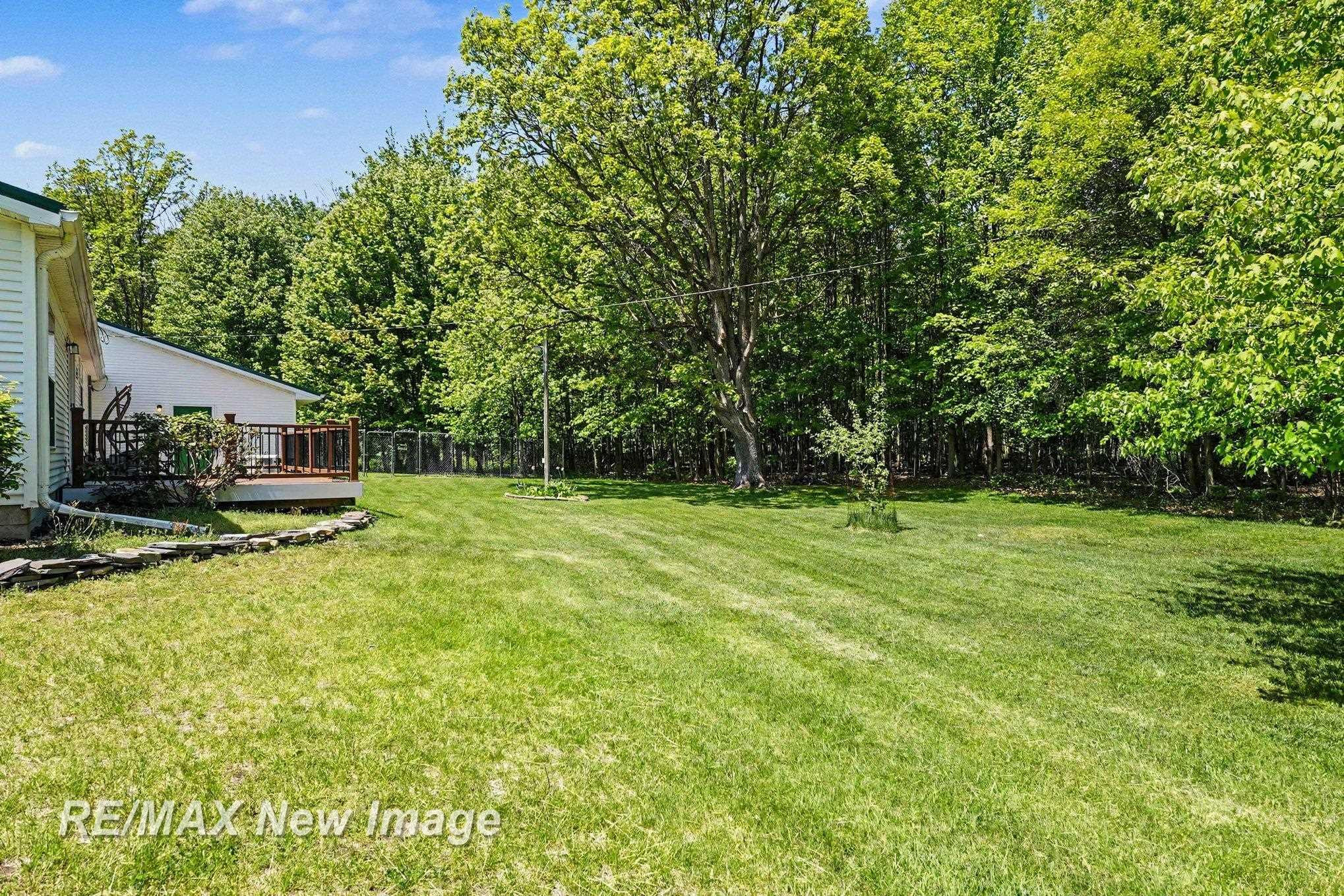 2827 N Eleven Mile Road, Coleman, MI 48618 — Photo 33