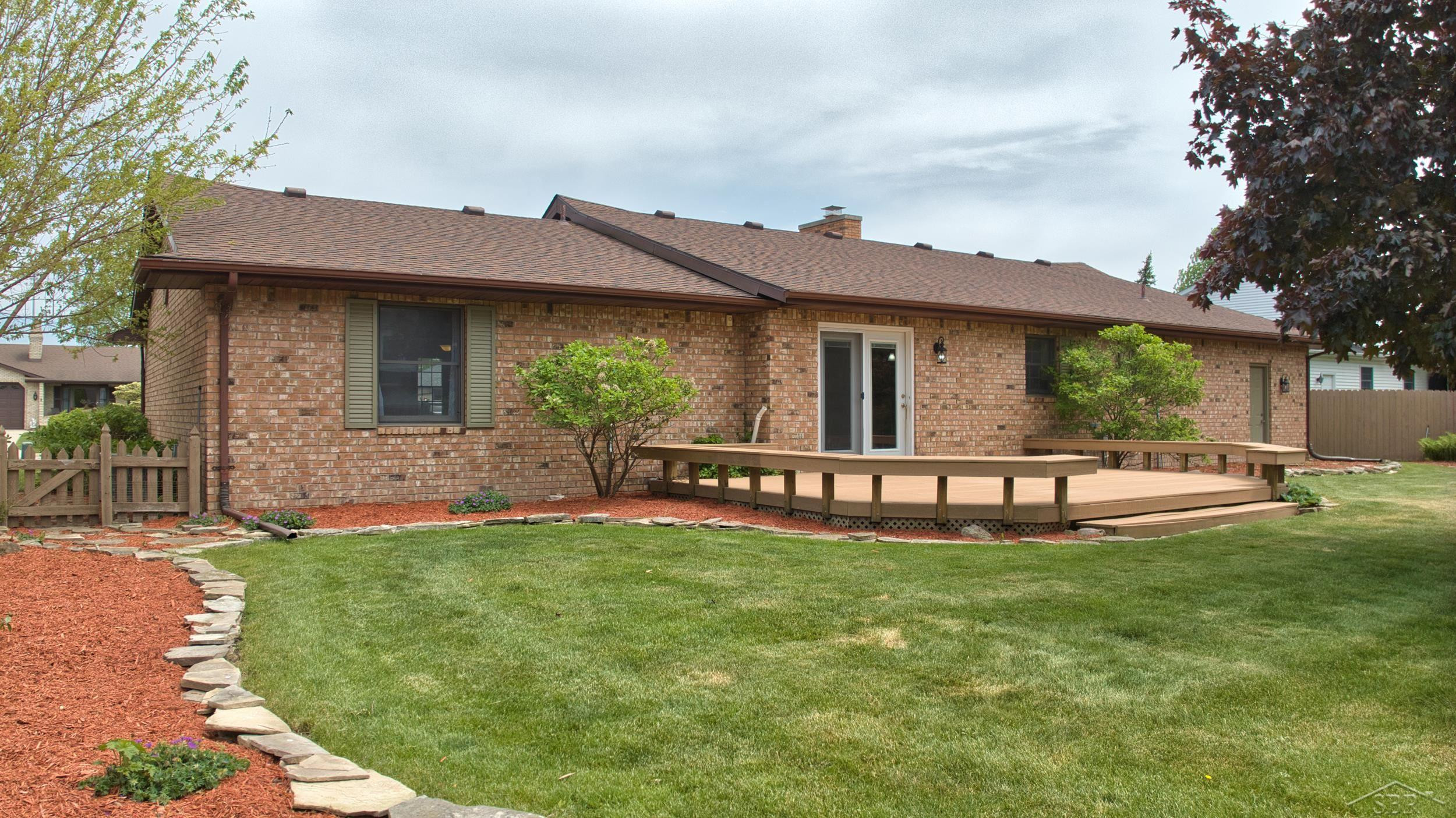 759 Pilgram Dr. E Drive, Saginaw, MI 48638 — Photo 10
