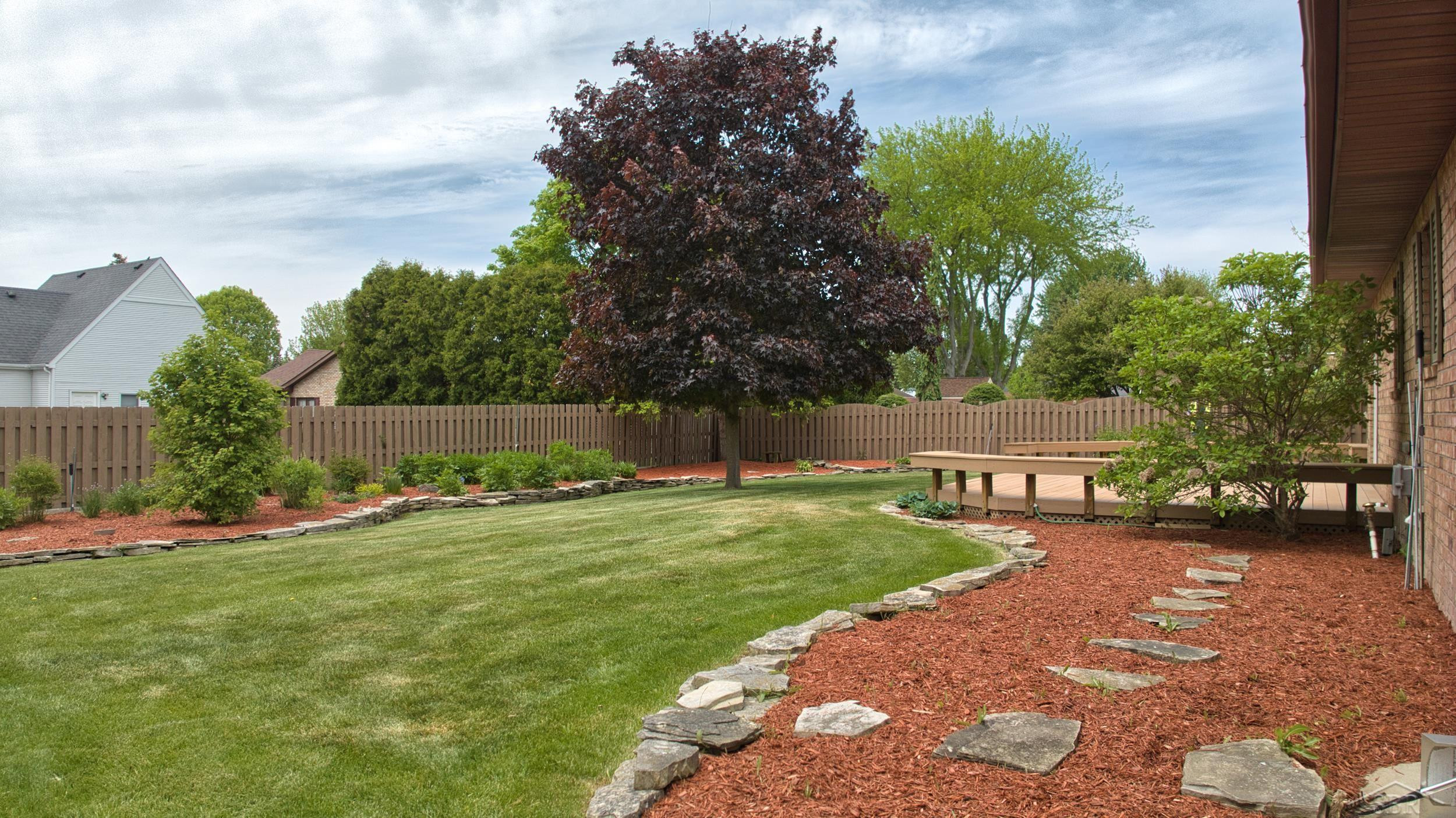759 Pilgram Dr. E Drive, Saginaw, MI 48638 — Photo 17
