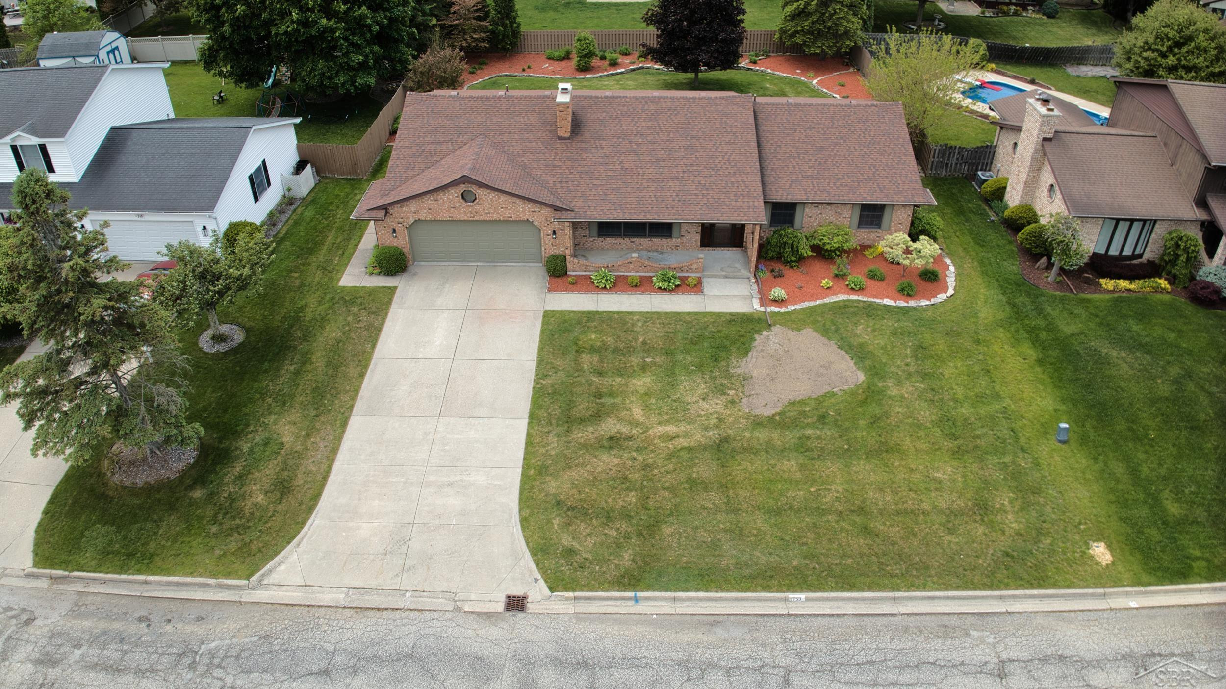 759 Pilgram Dr. E Drive, Saginaw, MI 48638 — Photo 20