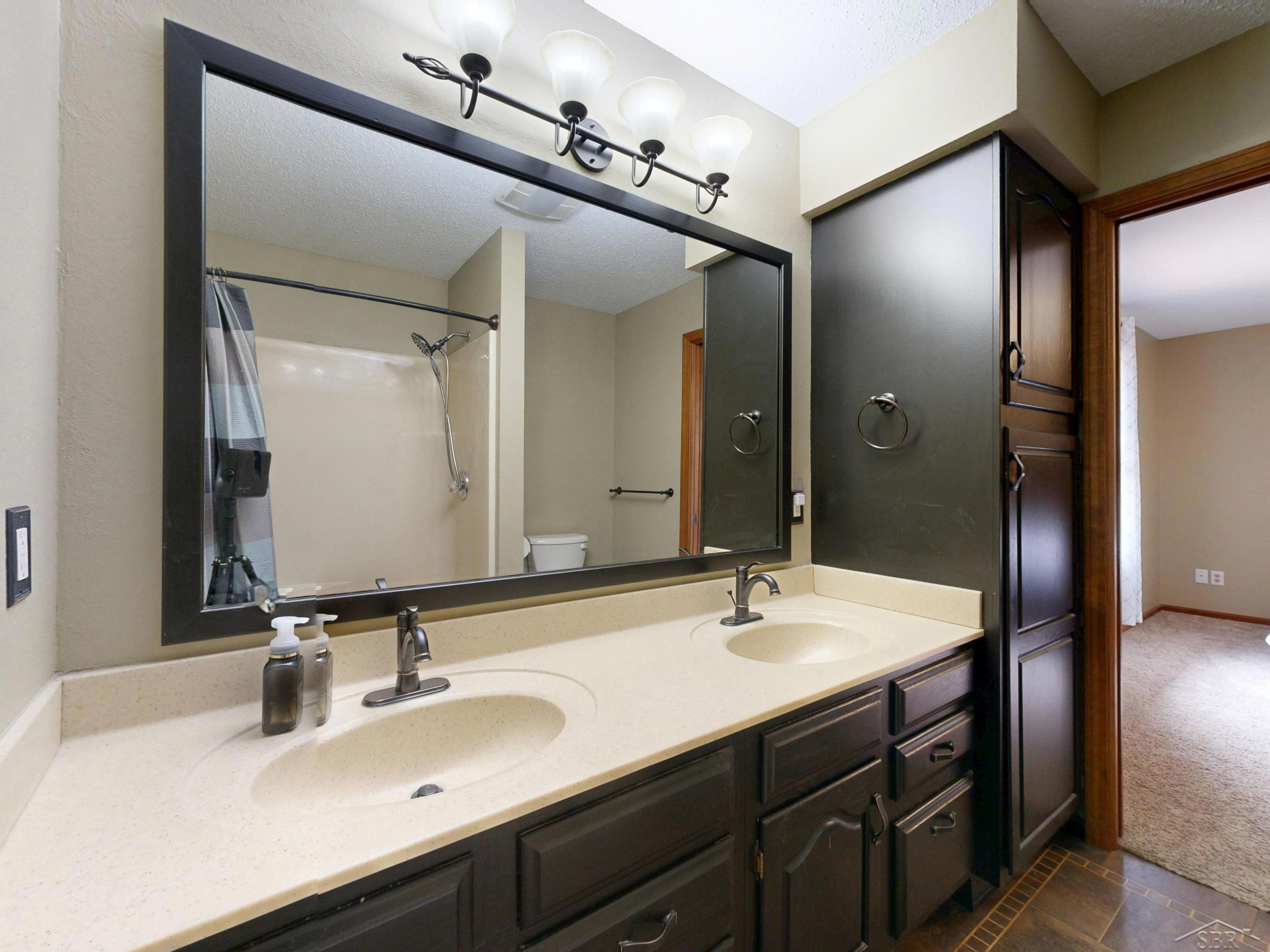 759 Pilgram Dr. E Drive, Saginaw, MI 48638 — Photo 42