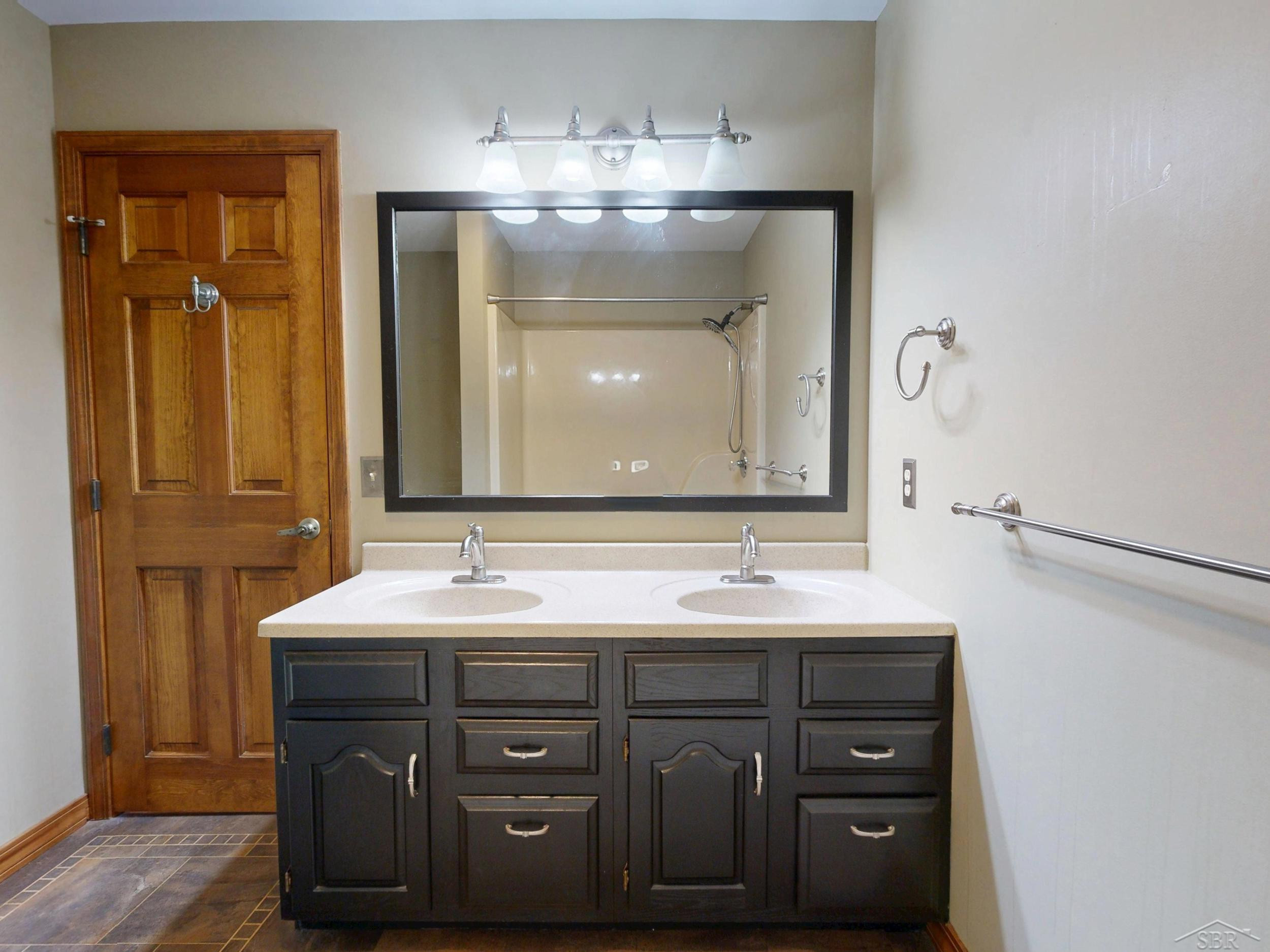 759 Pilgram Dr. E Drive, Saginaw, MI 48638 — Photo 45