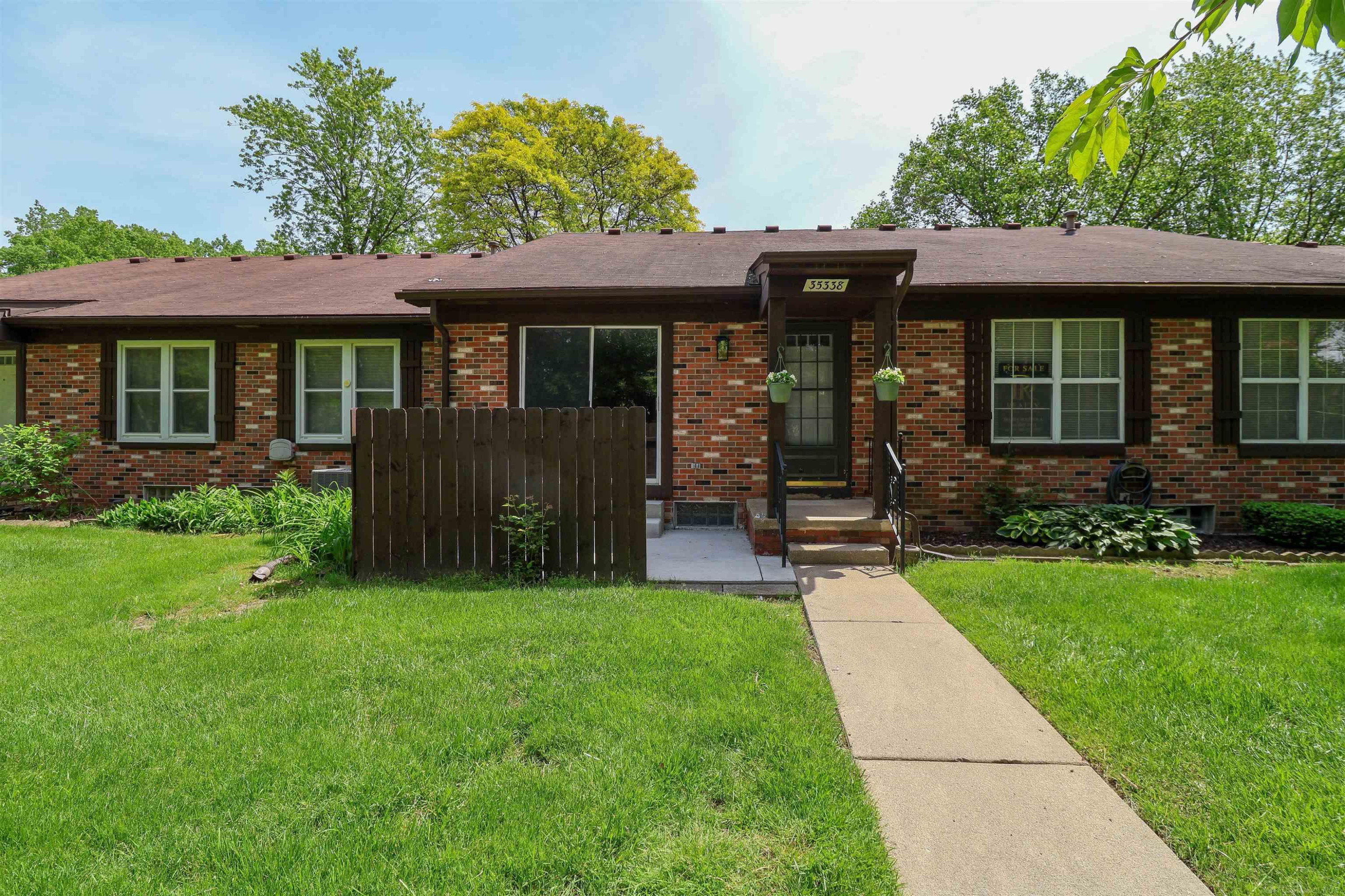 35338 Bristlecone Drive, 13/72, Clinton Twp, MI 48035