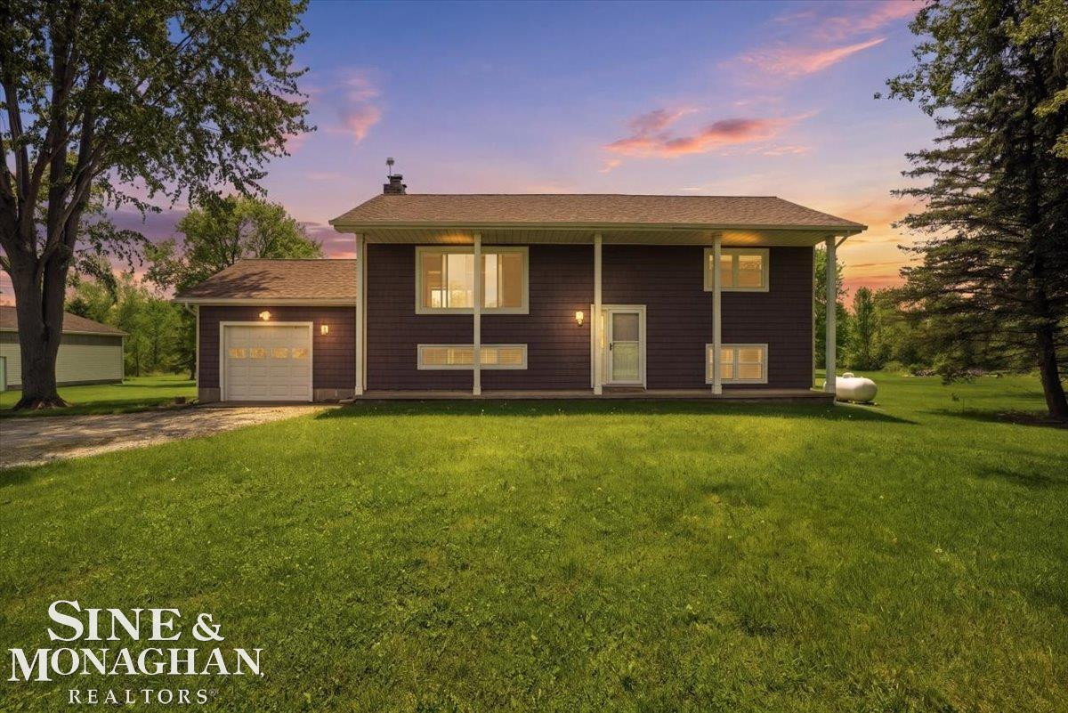 7619 Adair Road, MI 48064