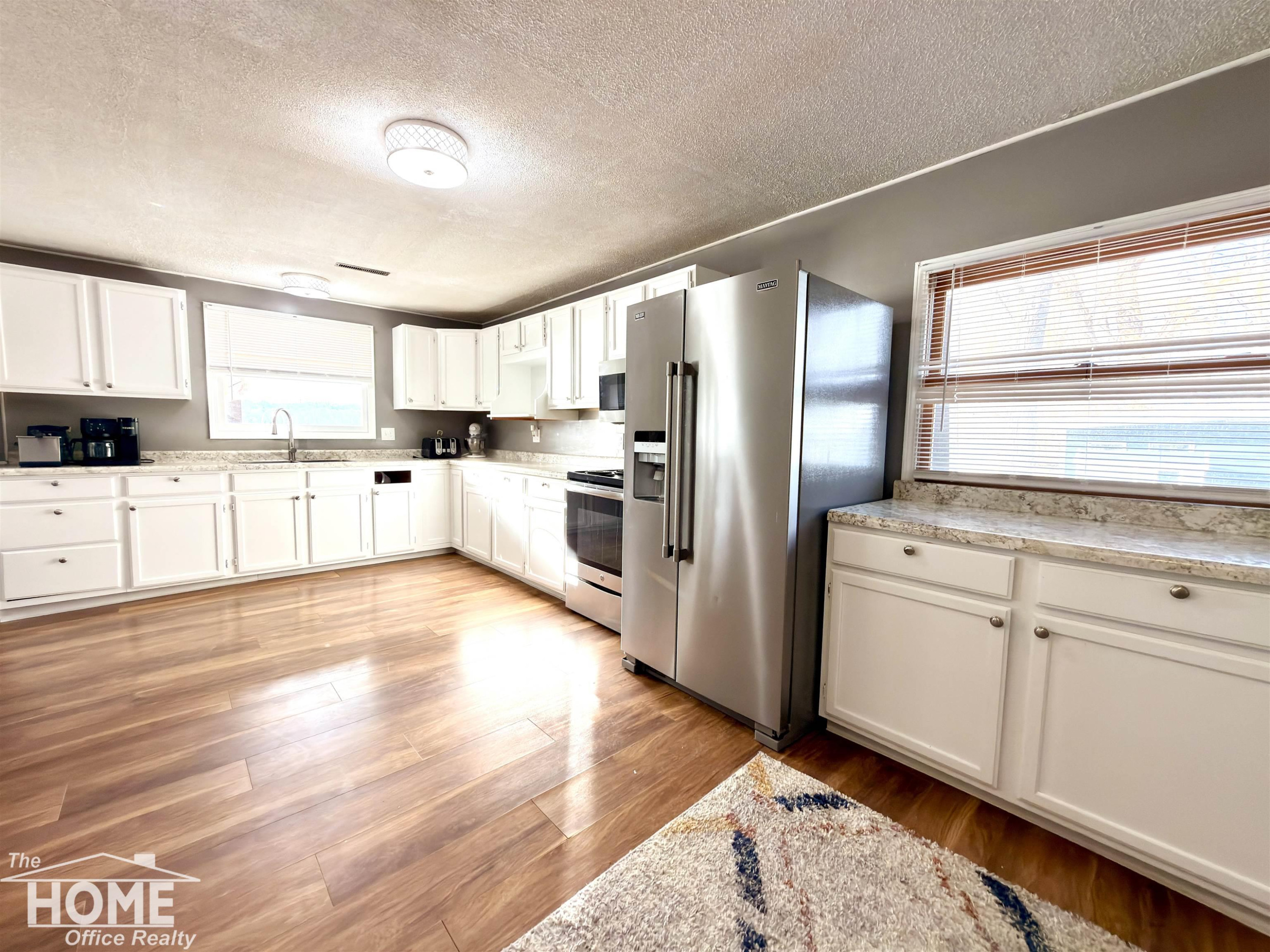2032 Howard Point Drive, Nashville, MI 49073 — Photo 10