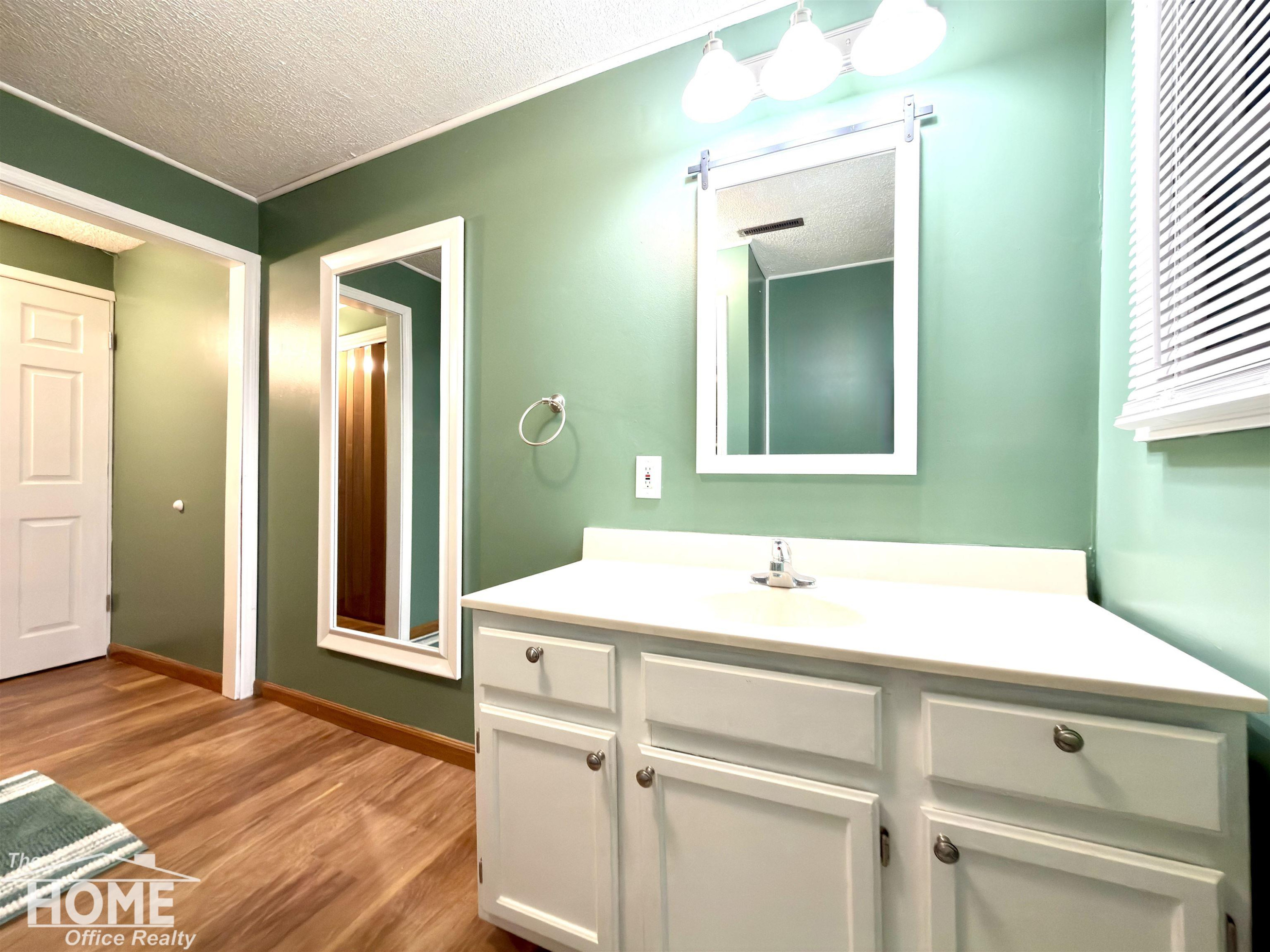 2032 Howard Point Drive, Nashville, MI 49073 — Photo 16