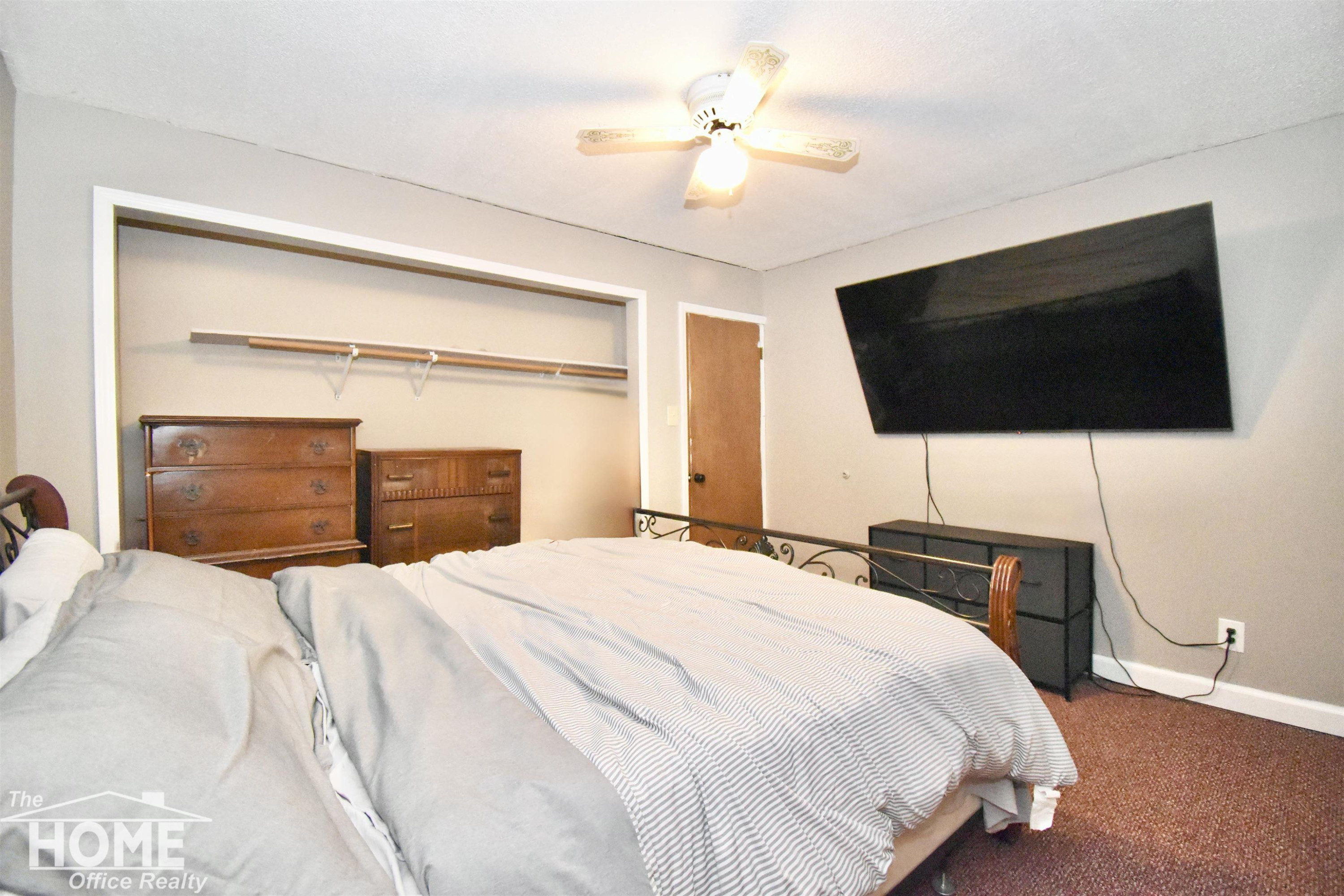 2032 Howard Point Drive, Nashville, MI 49073 — Photo 21