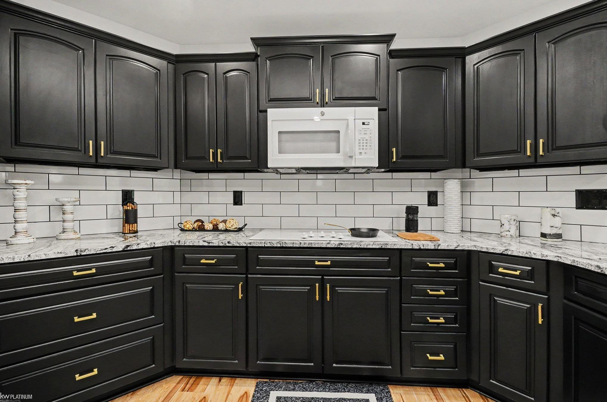 8367 Lindsey Road, MI 48064 — Photo 15
