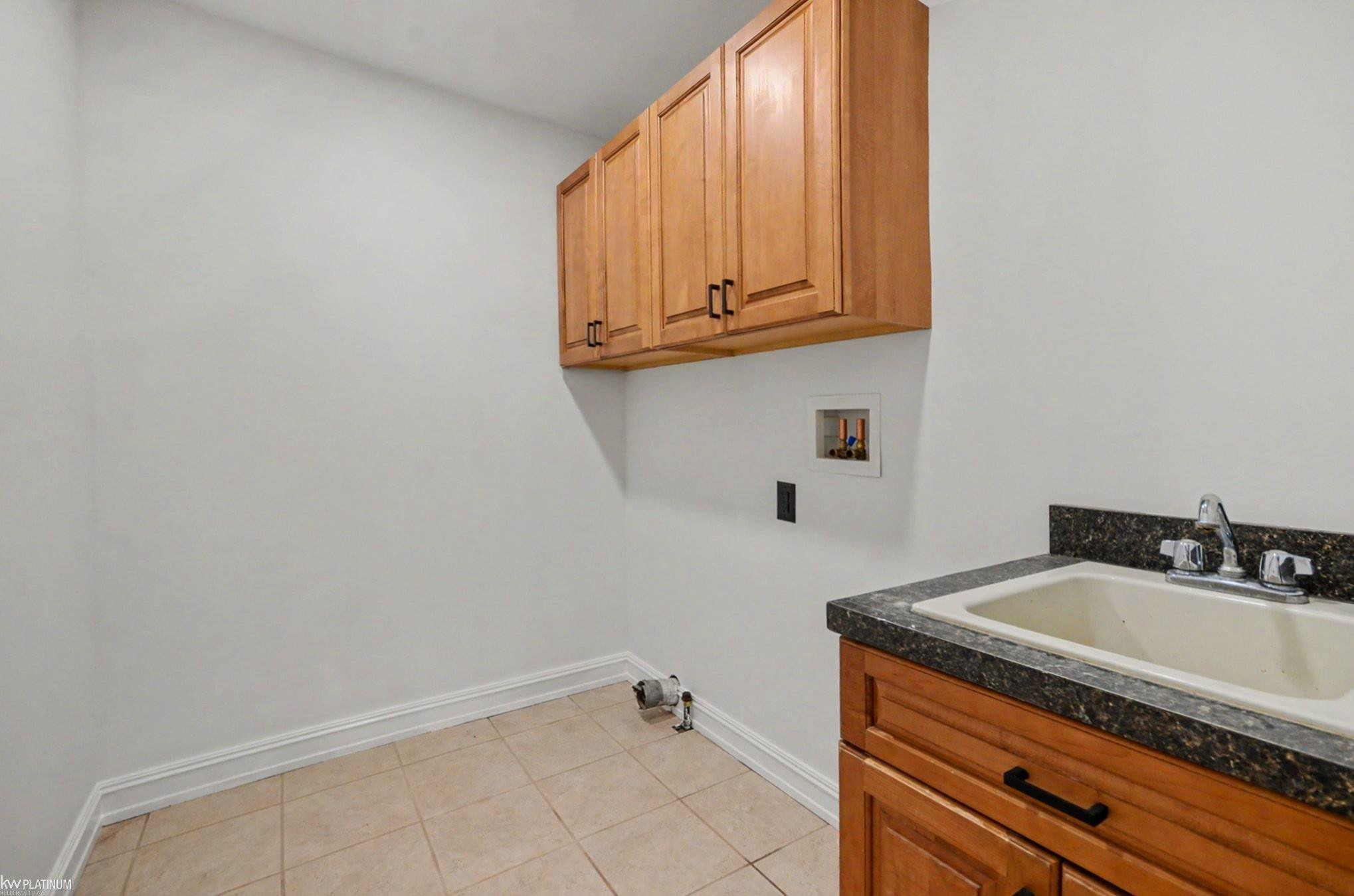 8367 Lindsey Road, MI 48064 — Photo 32