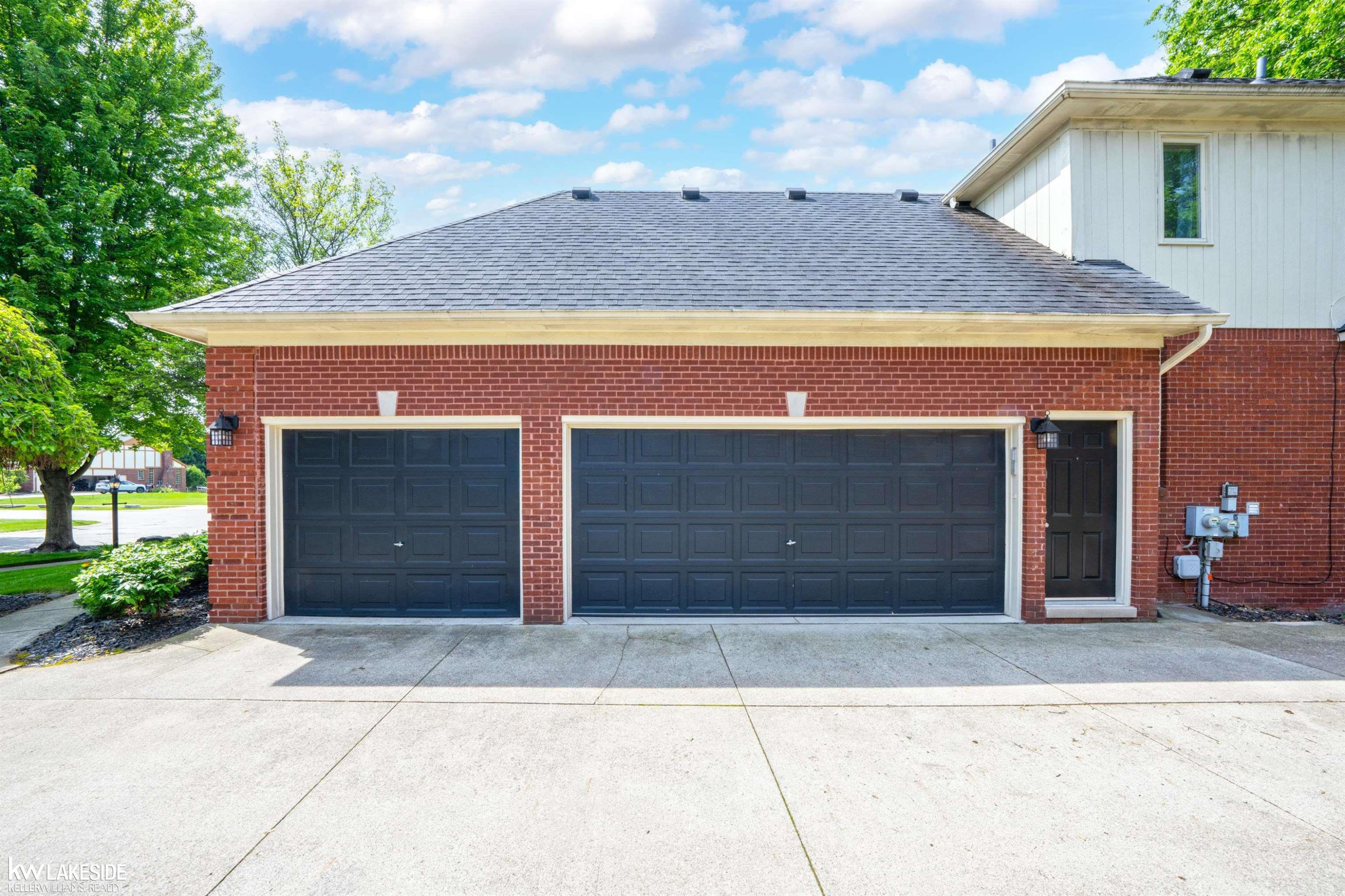 54213 Flamingo Drive, Utica, MI 48315 — Photo 7