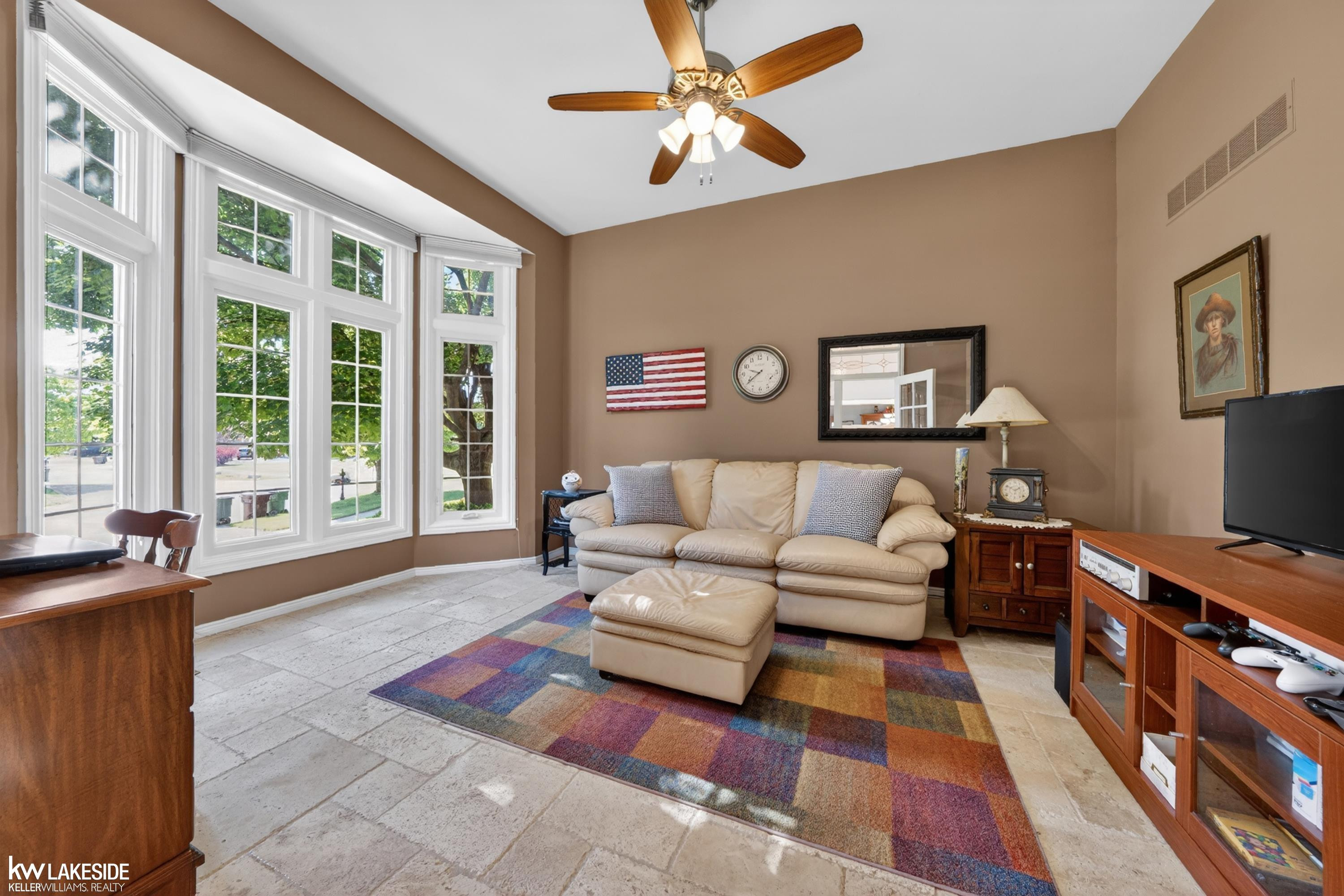 54213 Flamingo Drive, Utica, MI 48315 — Photo 19