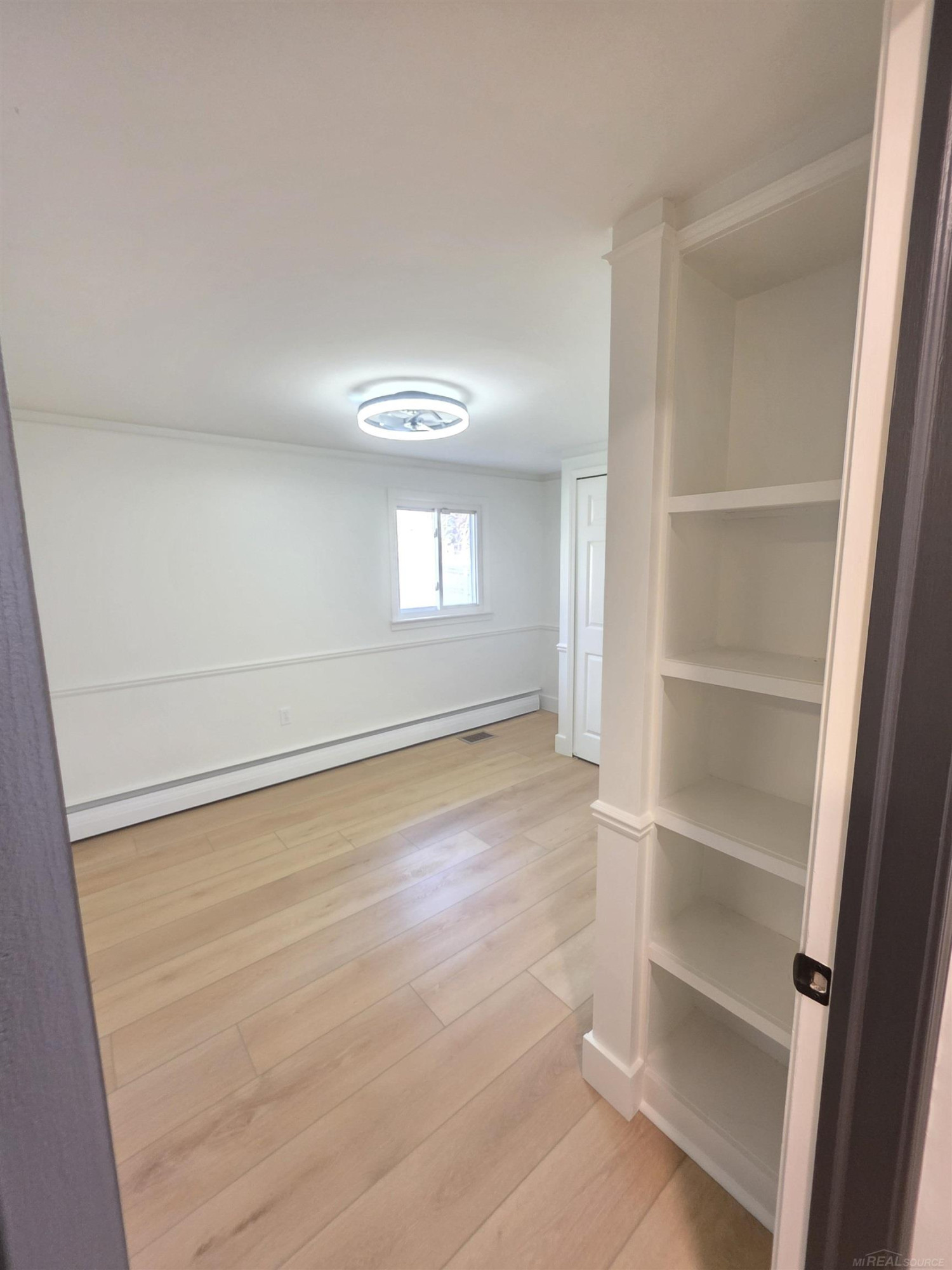 1051 Swan Lane, Fenton, MI 48430 — Photo 25