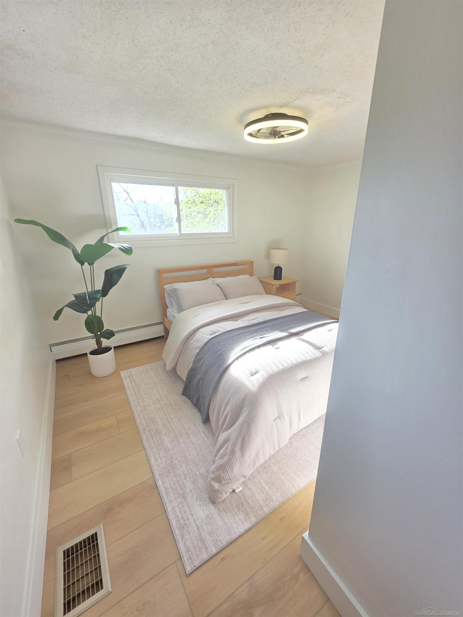 1051 Swan Lane, Fenton, MI 48430 — Photo 30