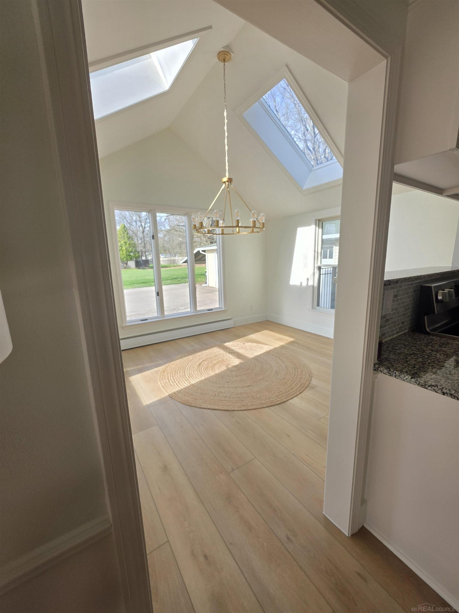 1051 Swan Lane, Fenton, MI 48430 — Photo 37
