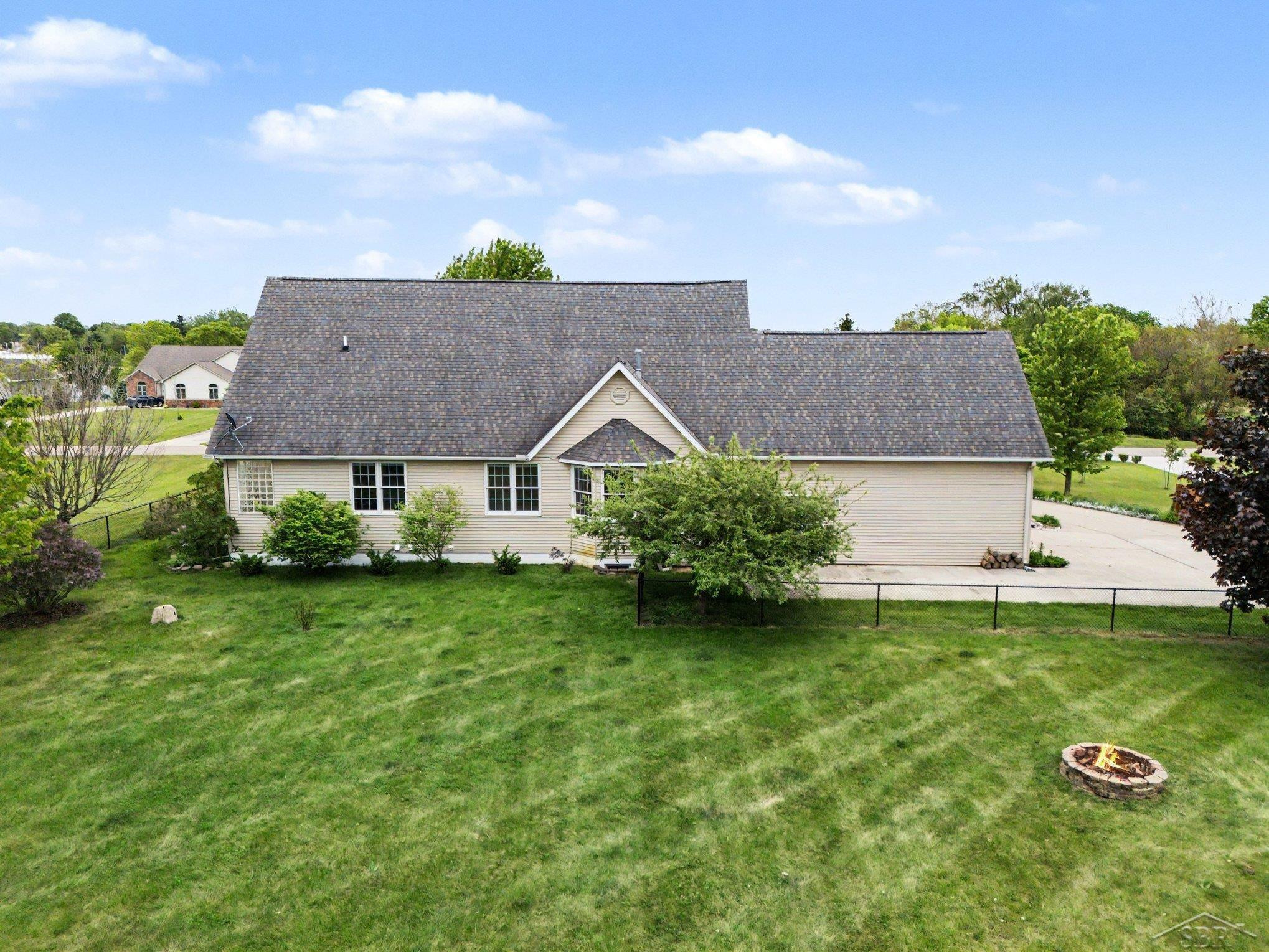 4359 Worvies Way, Columbiaville, MI 48421 — Photo 35