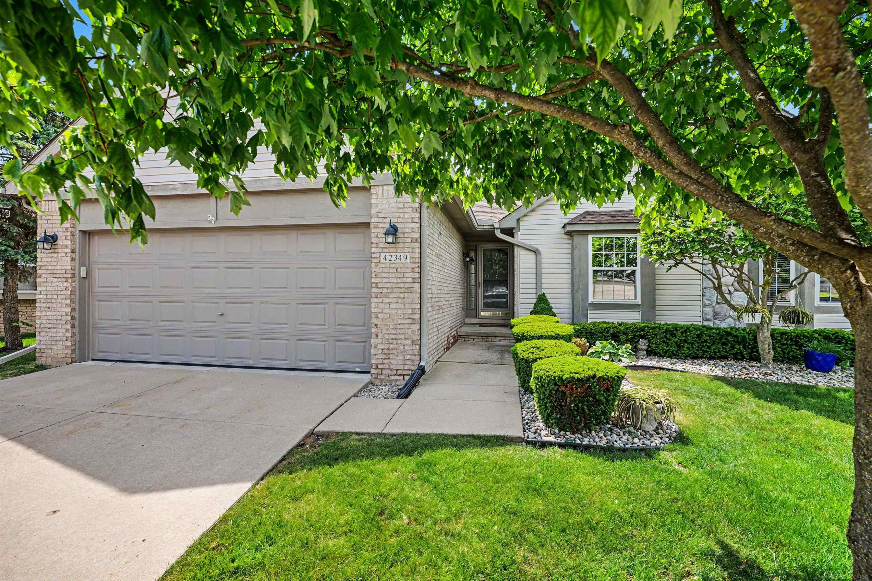42349 Bayberry Street, Clinton Twp, MI 48038 — Photo 2