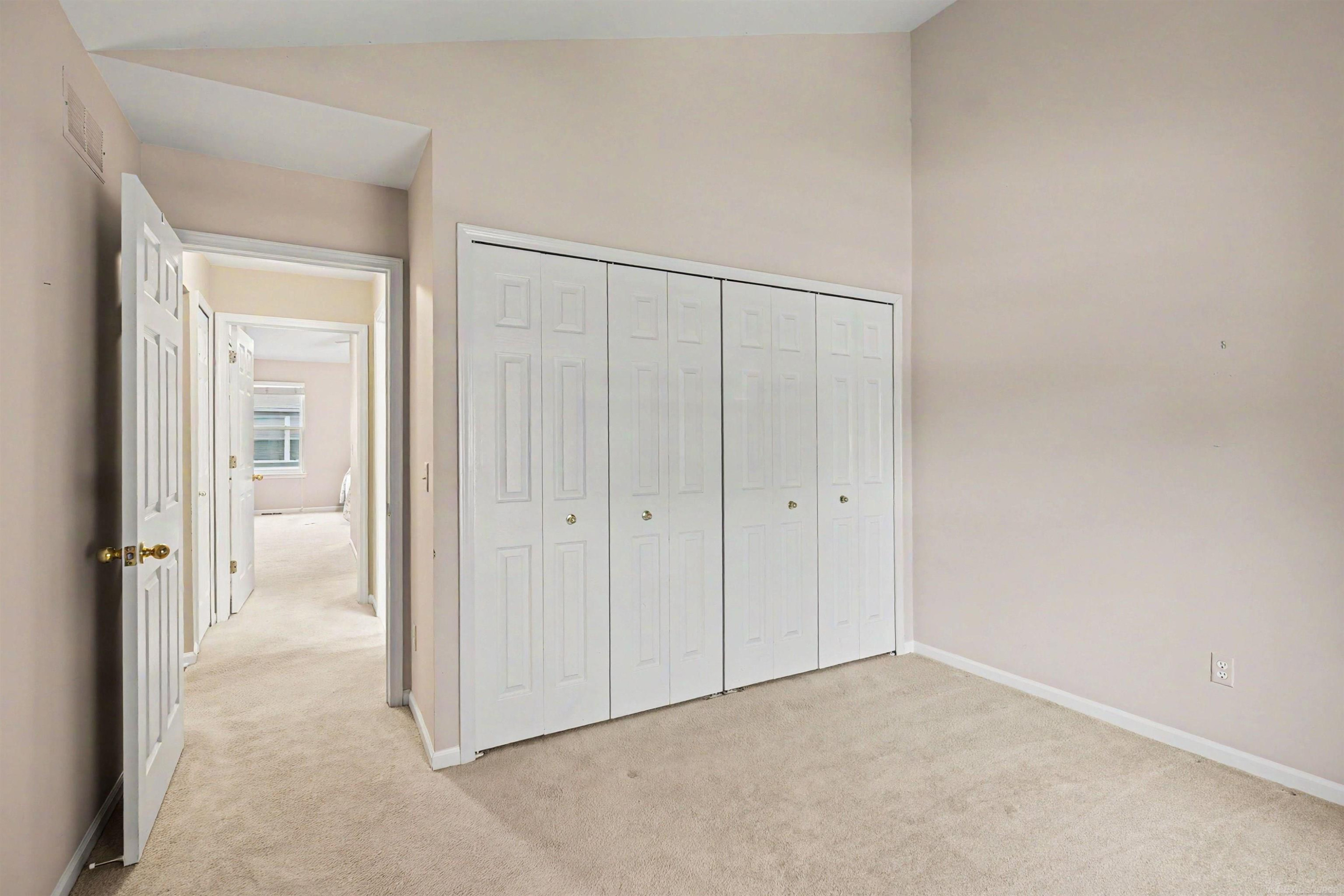 42349 Bayberry Street, Clinton Twp, MI 48038 — Photo 13