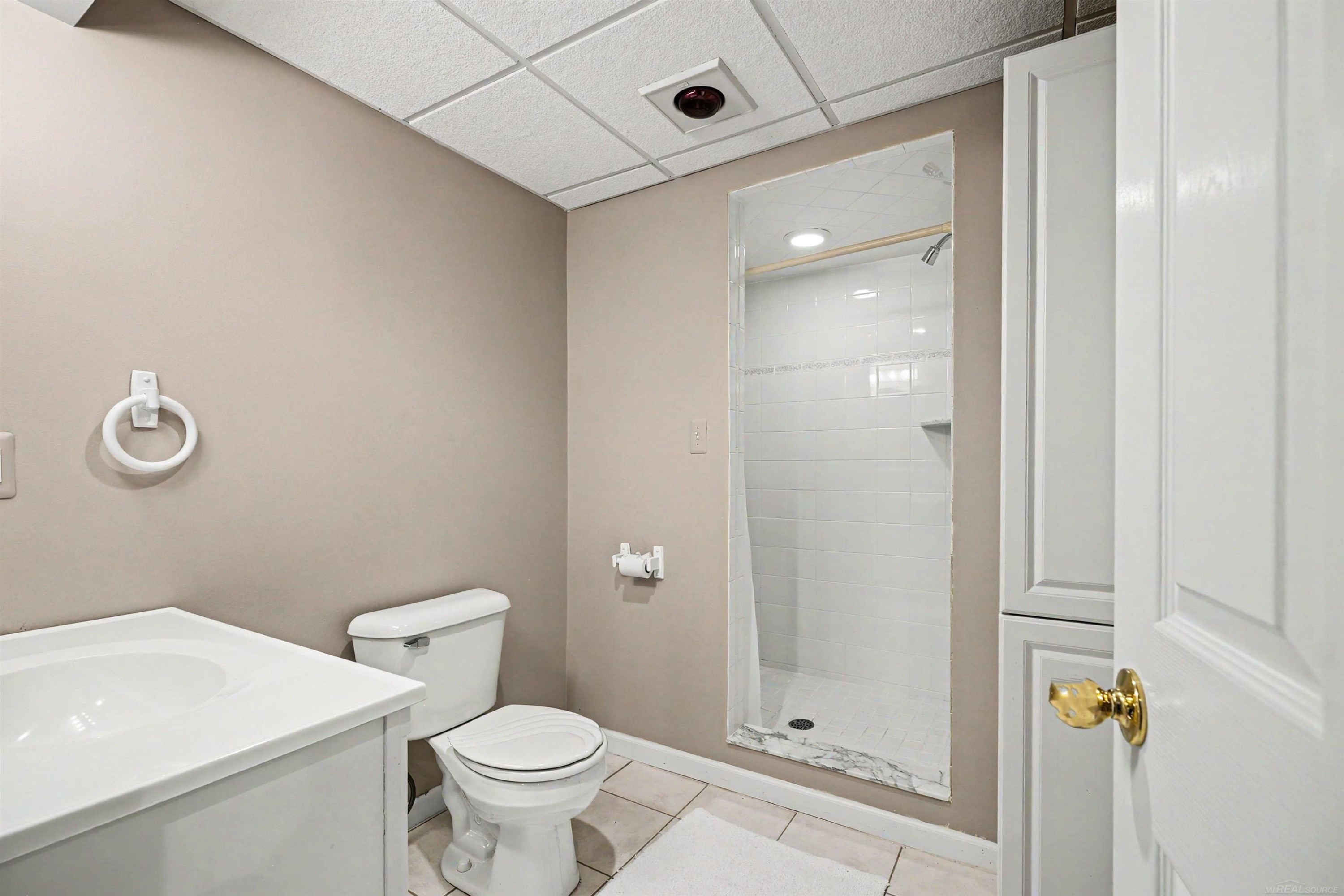 42349 Bayberry Street, Clinton Twp, MI 48038 — Photo 21