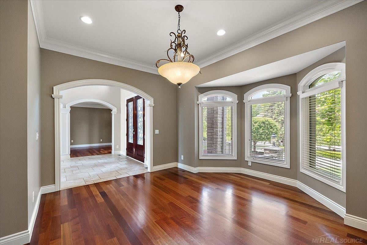 54245 Queensborough Drive, Shelby Twp, MI 48315 — Photo 10