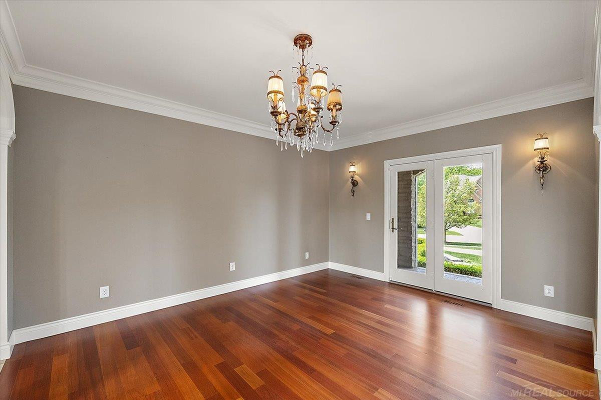 54245 Queensborough Drive, Shelby Twp, MI 48315 — Photo 11