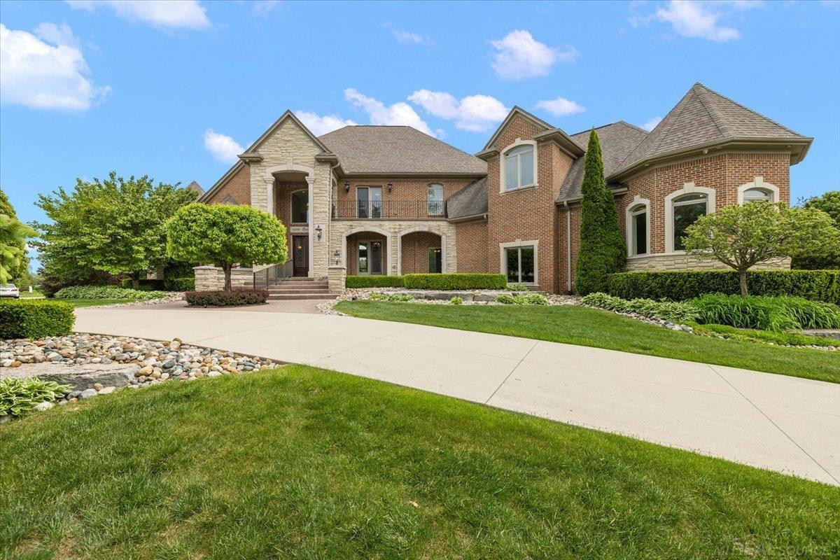 54245 Queensborough Drive, Shelby Twp, MI 48315 — Photo 2