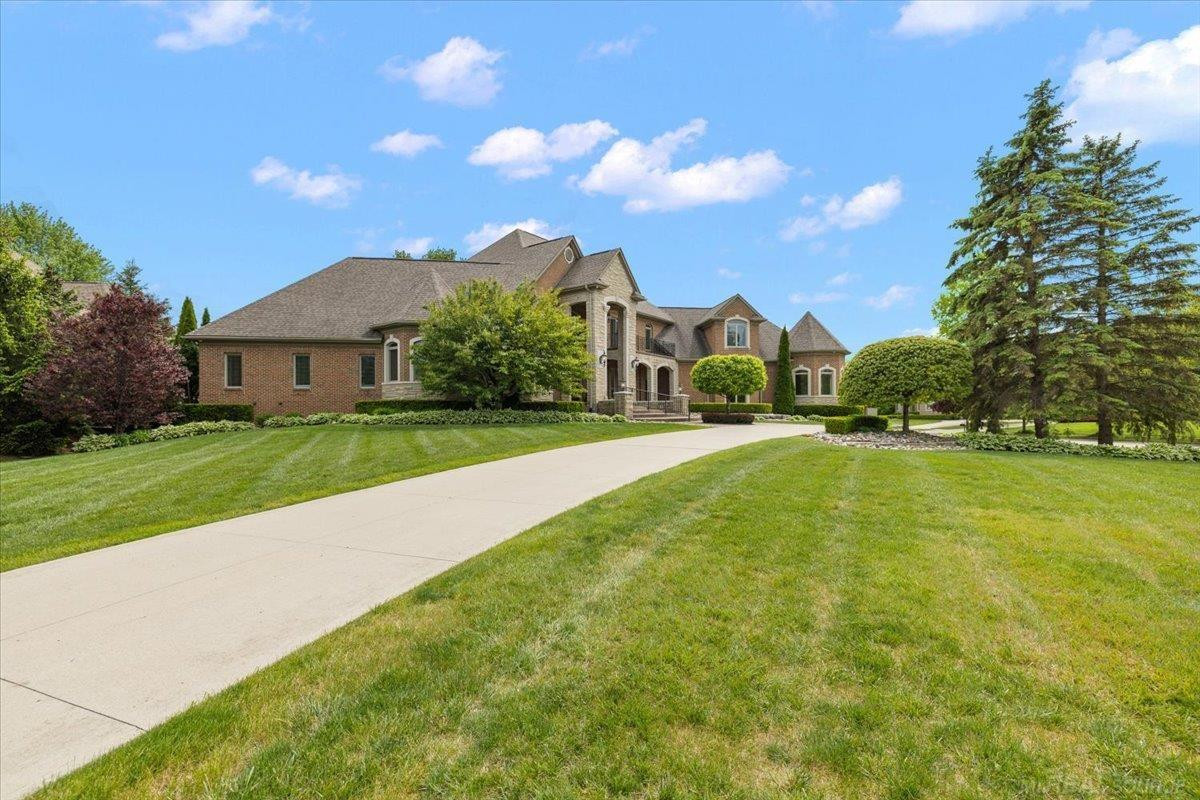 54245 Queensborough Drive, Shelby Twp, MI 48315 — Photo 3