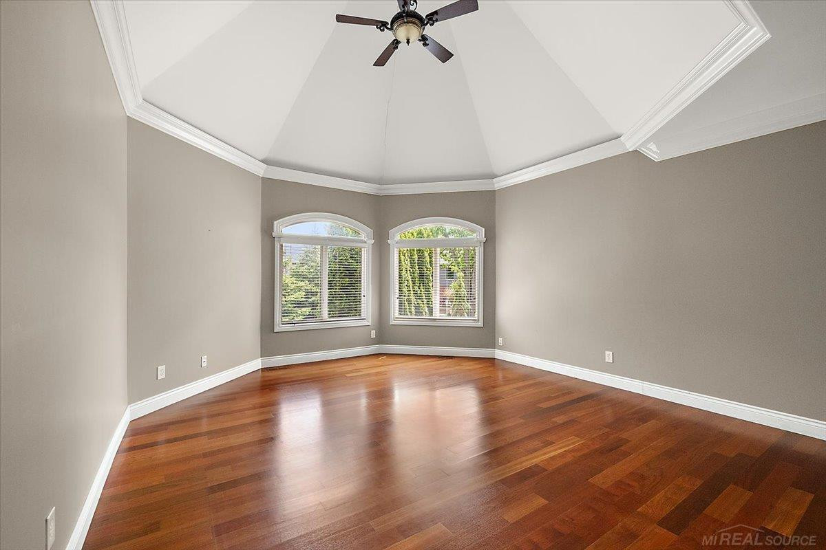 54245 Queensborough Drive, Shelby Twp, MI 48315 — Photo 32