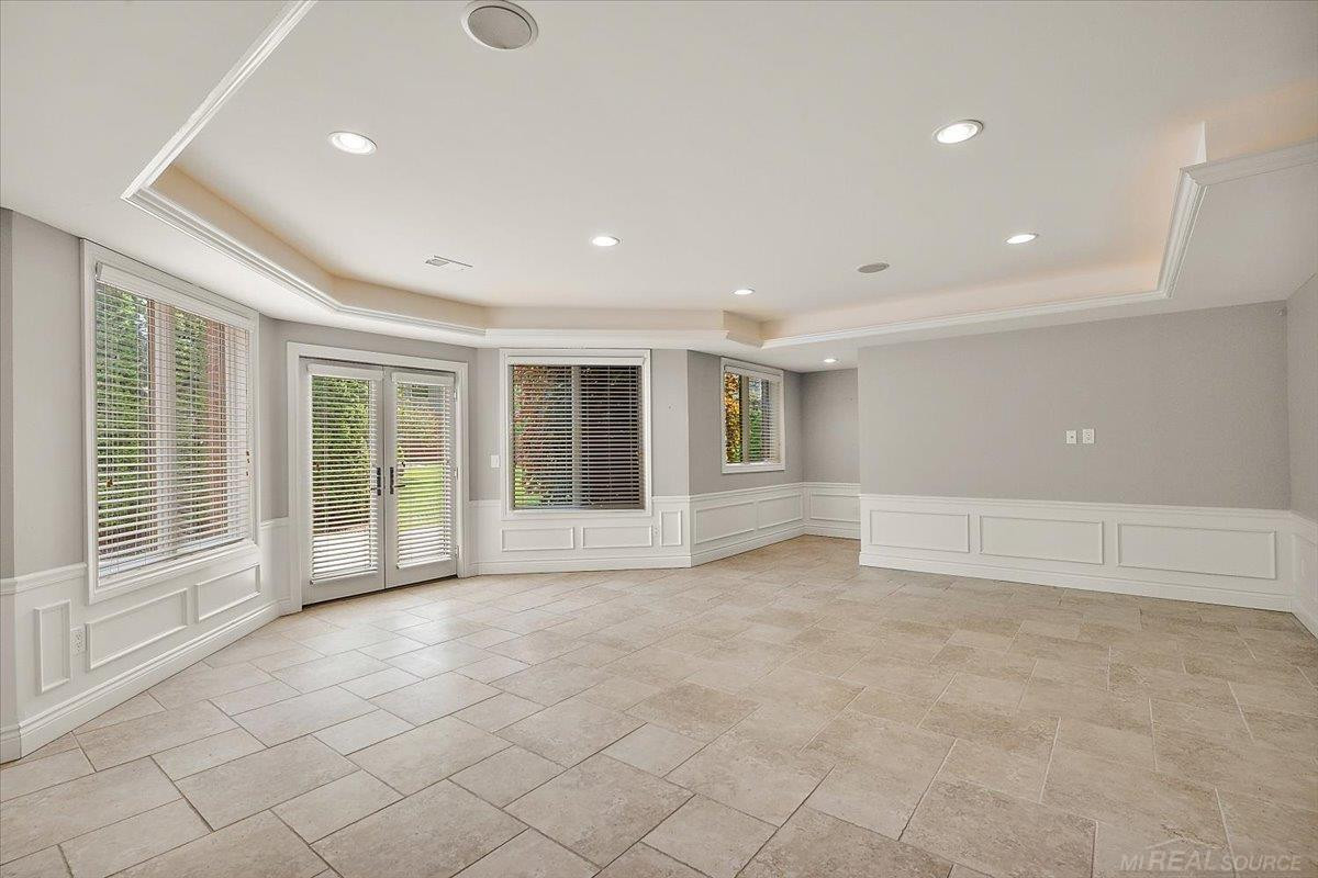 54245 Queensborough Drive, Shelby Twp, MI 48315 — Photo 65