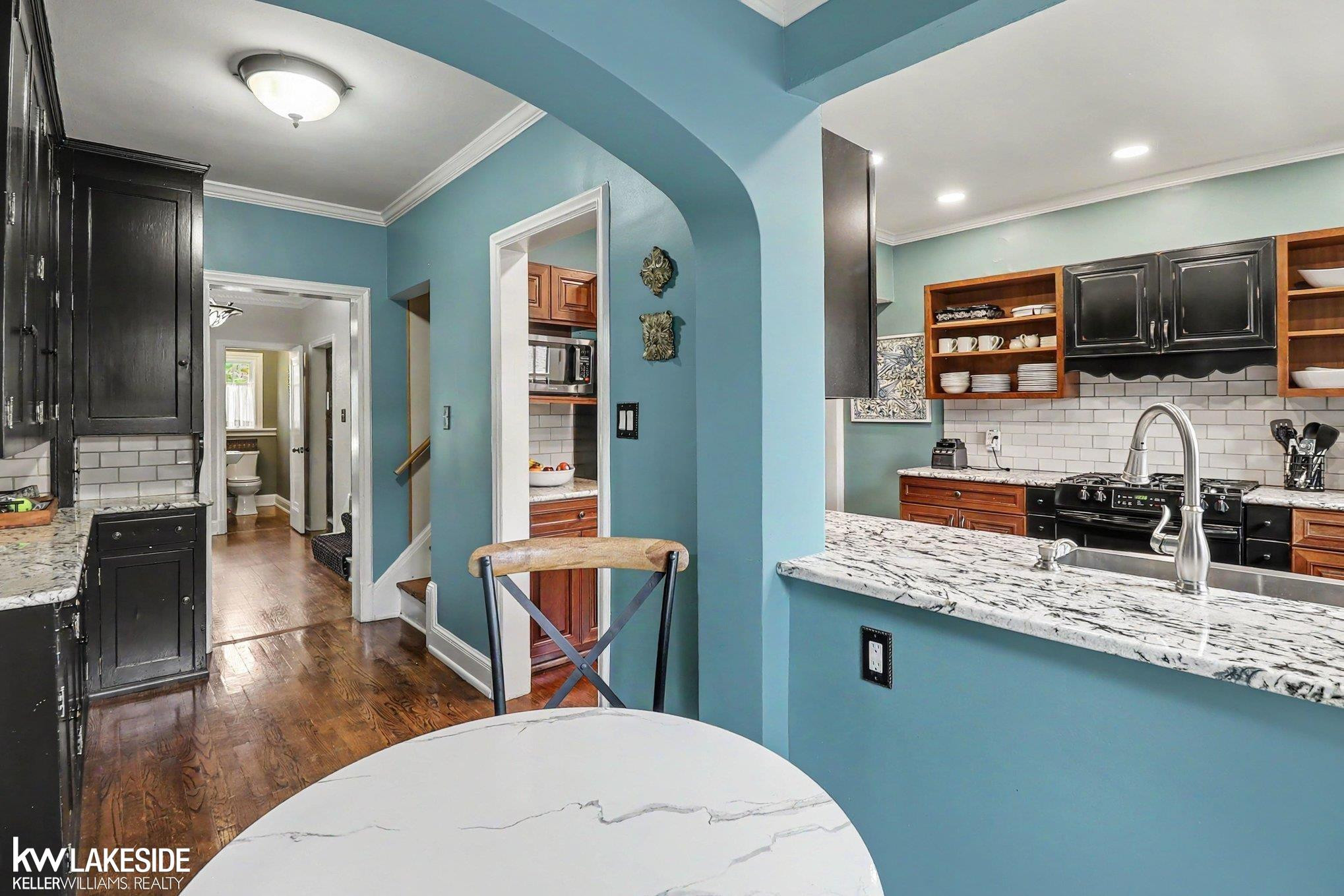 286 Rivard Boulevard, Grosse Pointe, MI 48230 — Photo 14