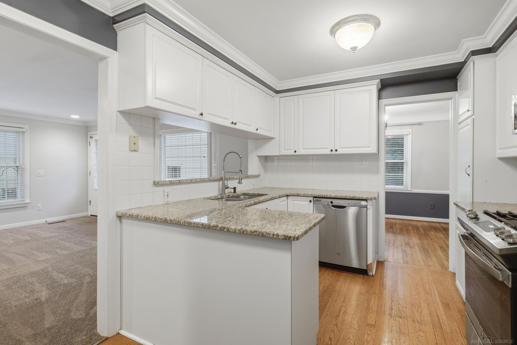 32200 Arlington Drive, Beverly Hills, MI 48025 — Photo 14