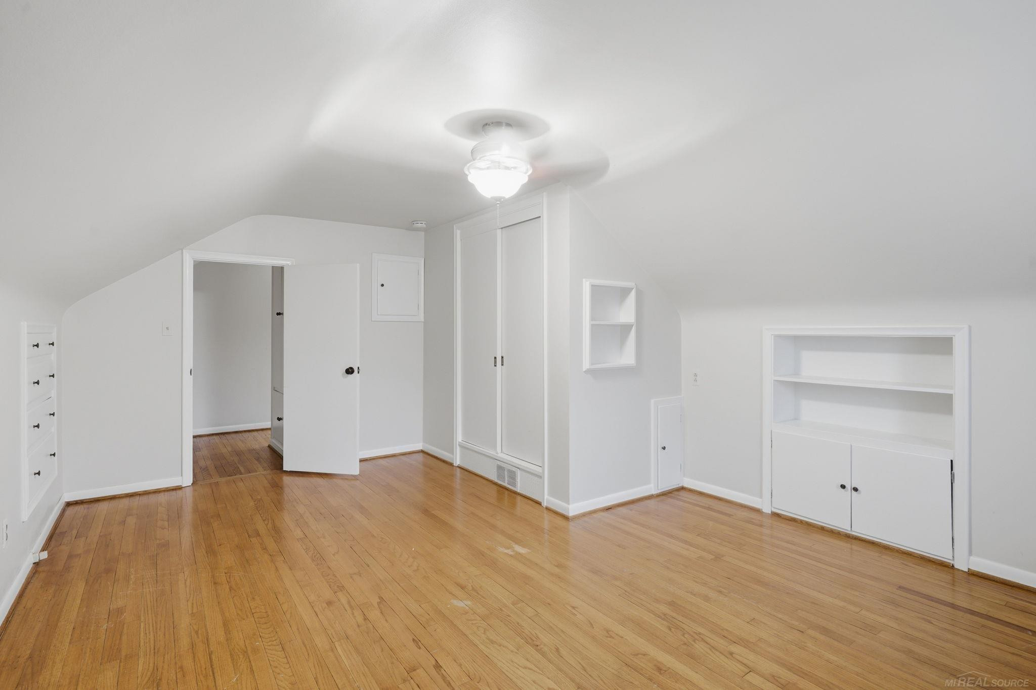 32200 Arlington Drive, Beverly Hills, MI 48025 — Photo 25