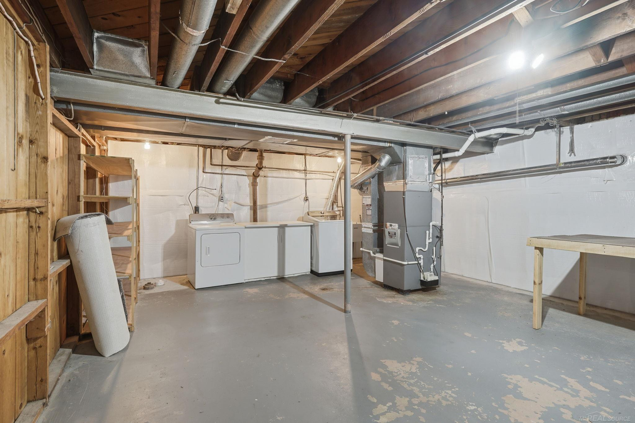 32200 Arlington Drive, Beverly Hills, MI 48025 — Photo 32