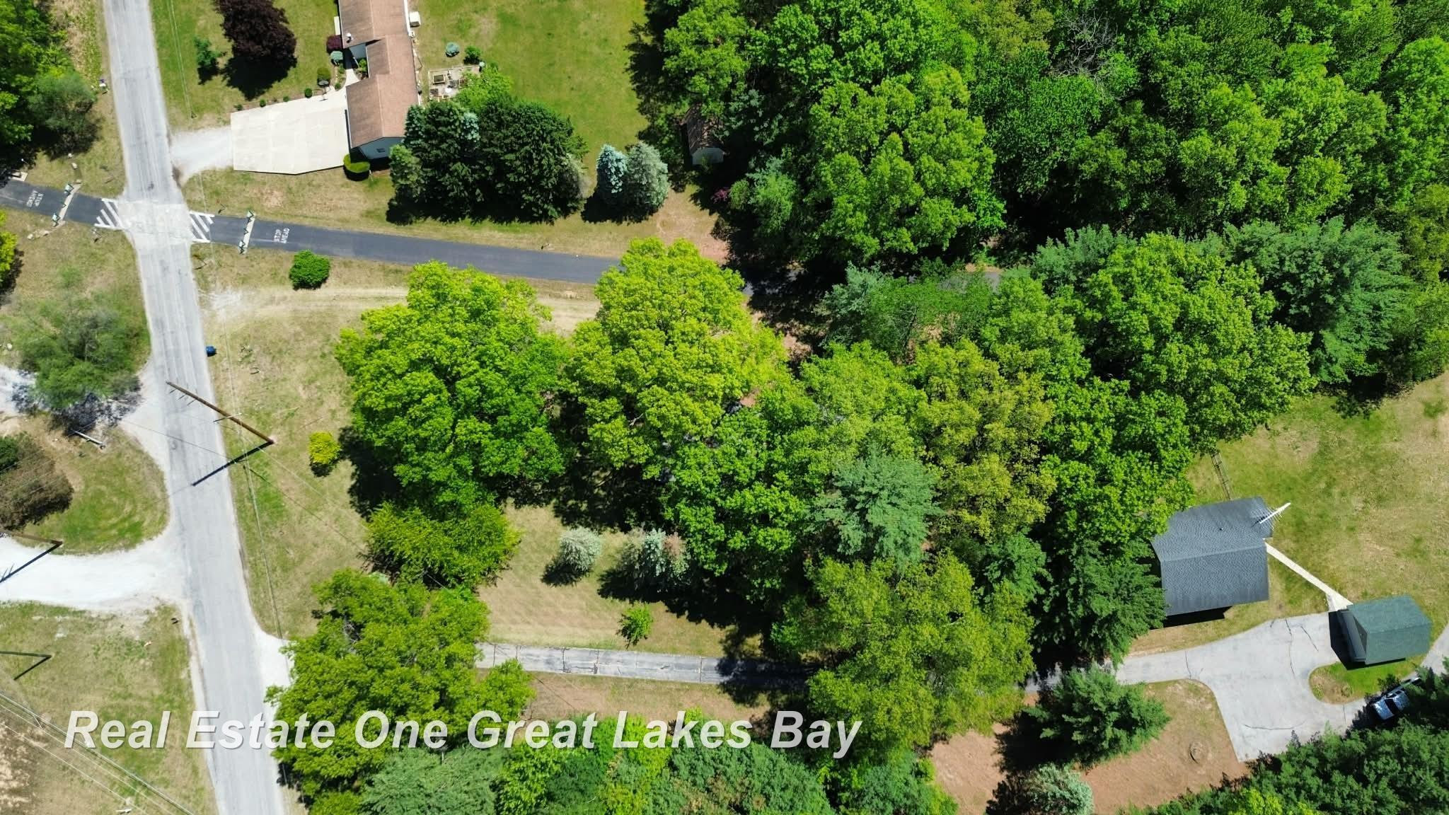 11075 Spencer Road, Saint Charles, MI 48655 — Photo 6