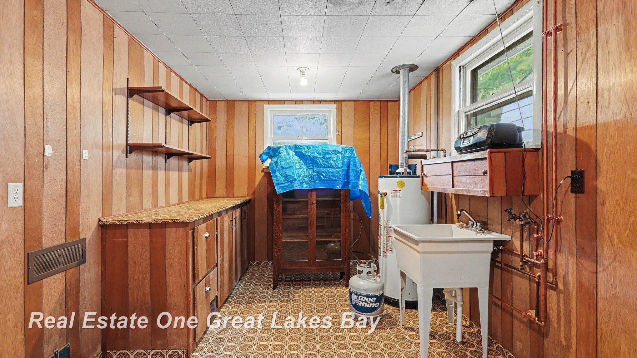 11075 Spencer Road, Saint Charles, MI 48655 — Photo 16