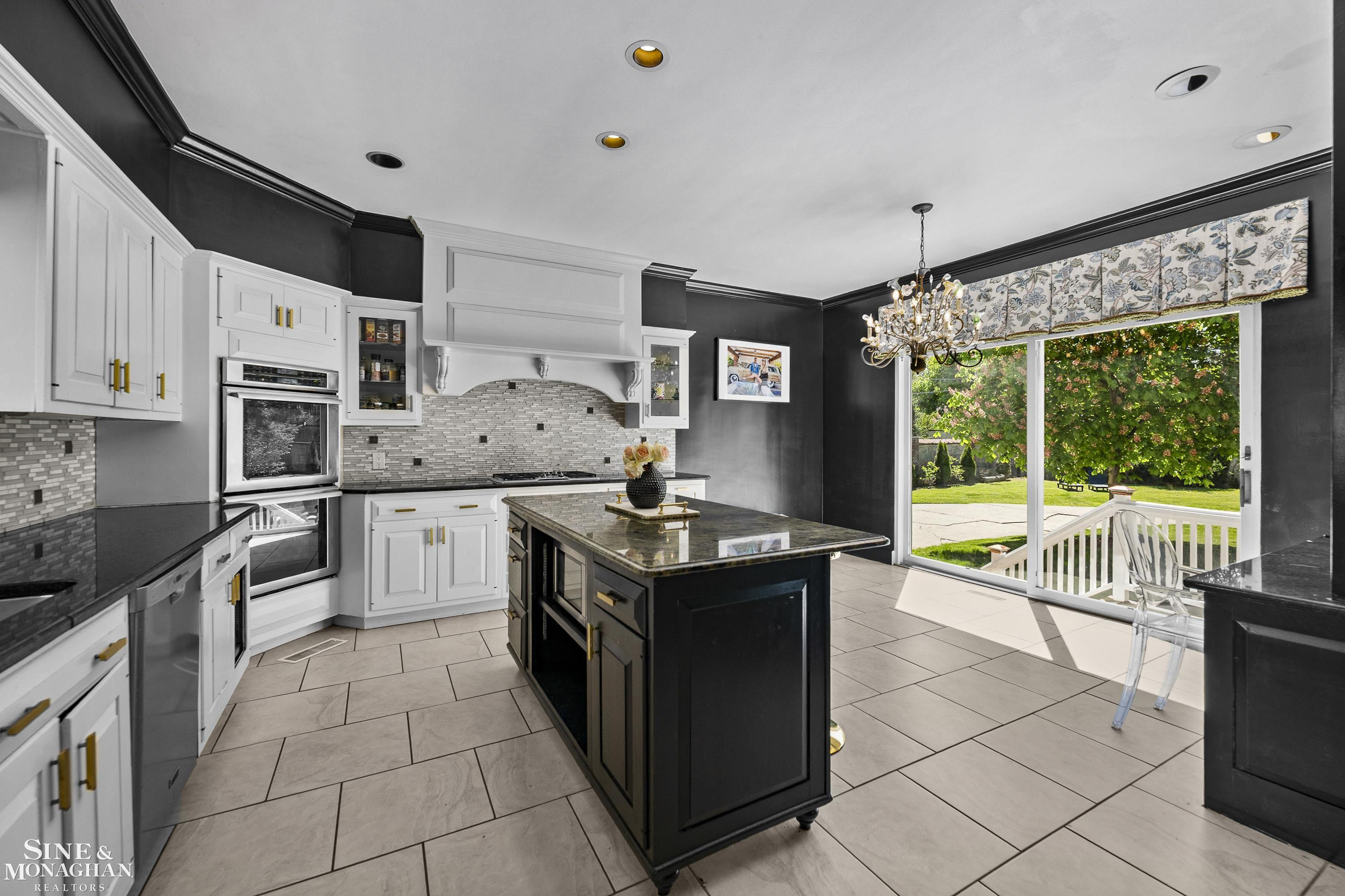 512 Washington Road, Grosse Pointe, MI 48230 — Photo 23