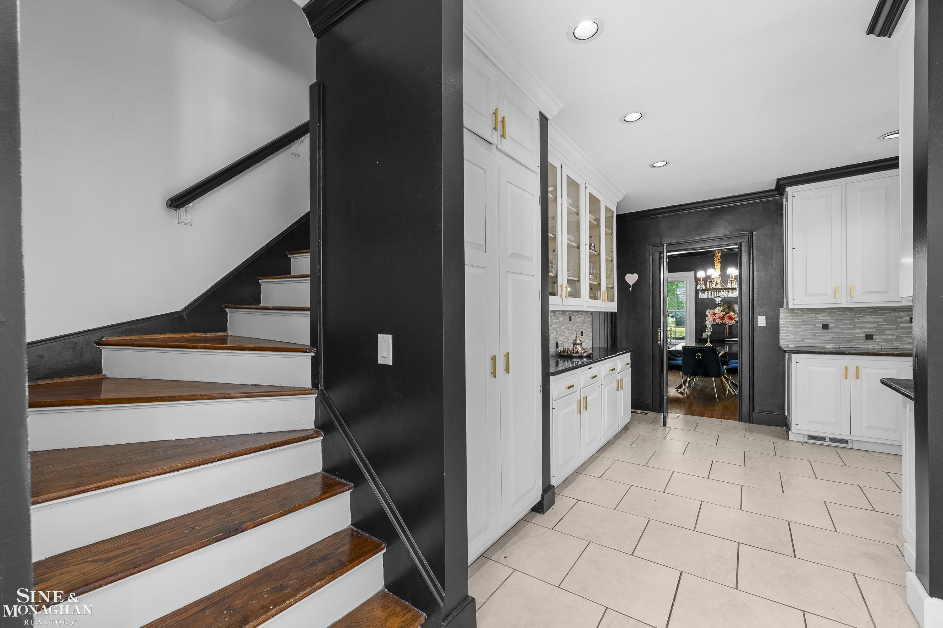 512 Washington Road, Grosse Pointe, MI 48230 — Photo 31