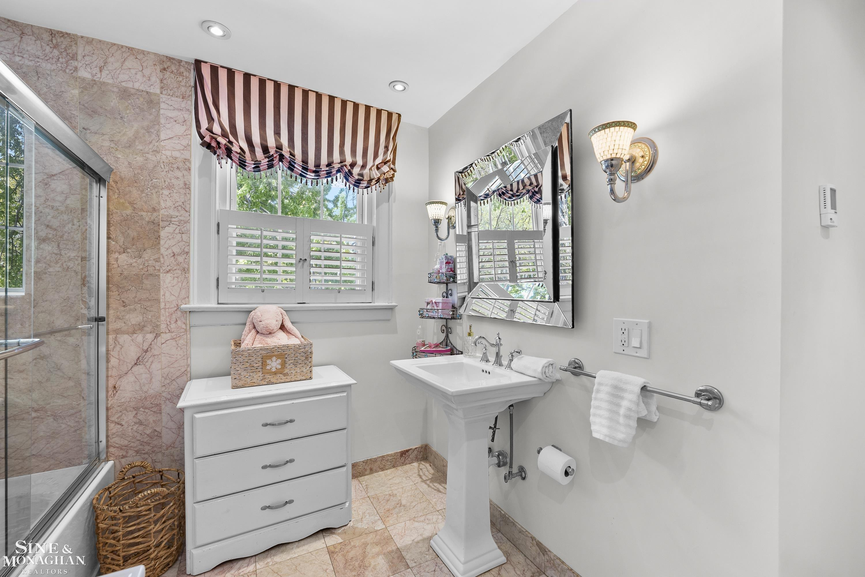 512 Washington Road, Grosse Pointe, MI 48230 — Photo 40