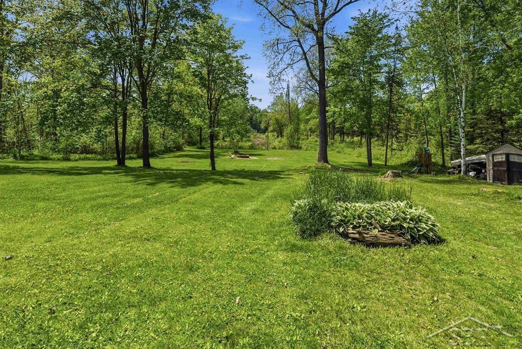2710 S Whitney Beach Road, Beaverton, MI 48612 — Photo 28