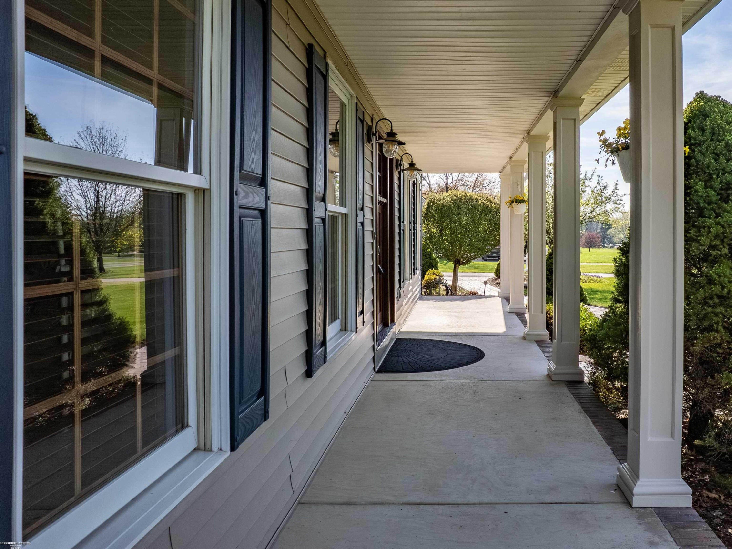 202 Donna Mae Drive, Leonard, MI 48367 — Photo 8