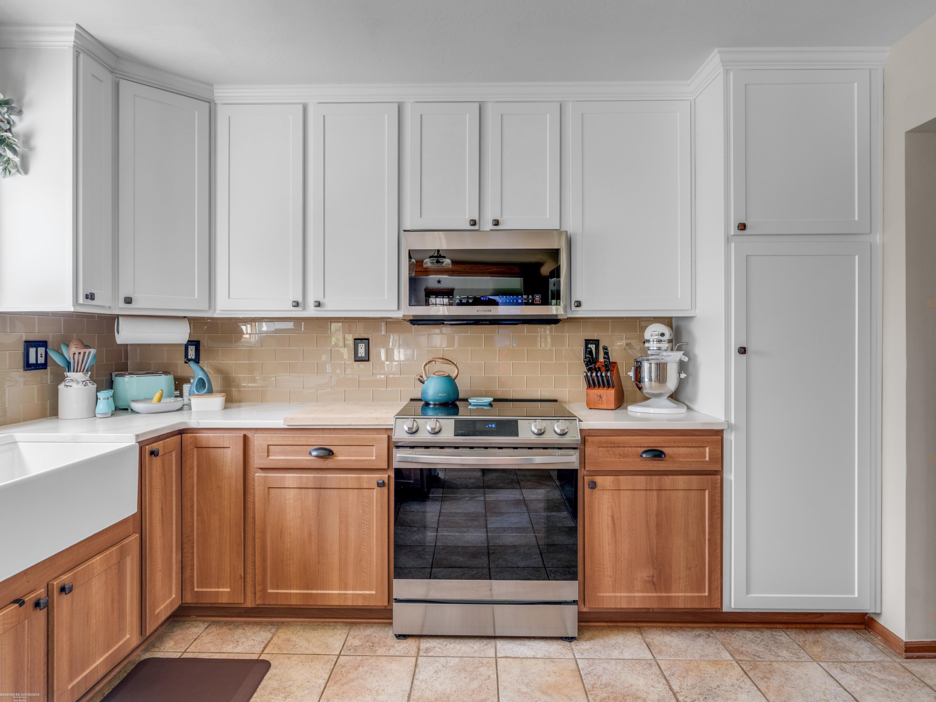 202 Donna Mae Drive, Leonard, MI 48367 — Photo 16