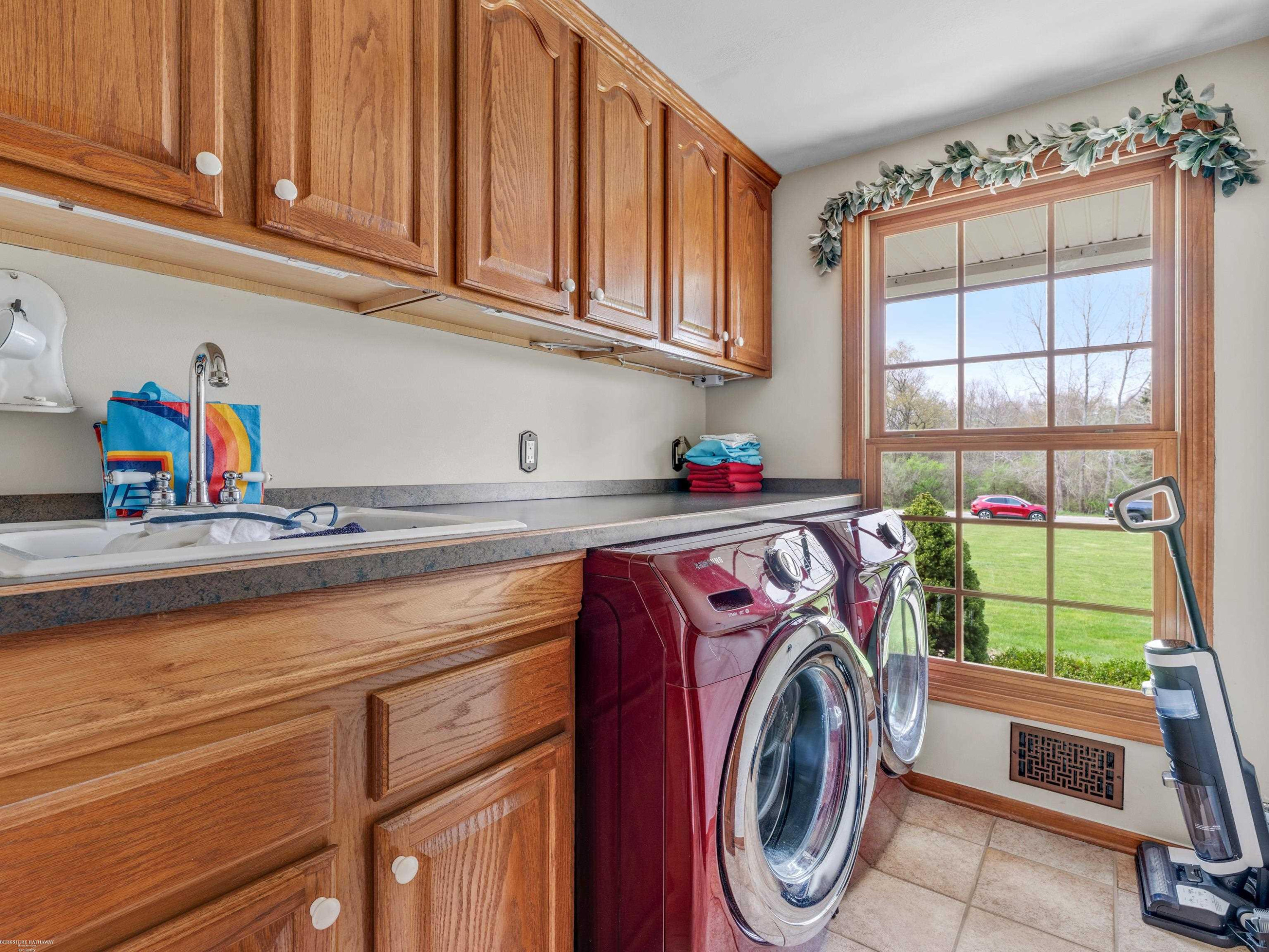 202 Donna Mae Drive, Leonard, MI 48367 — Photo 23