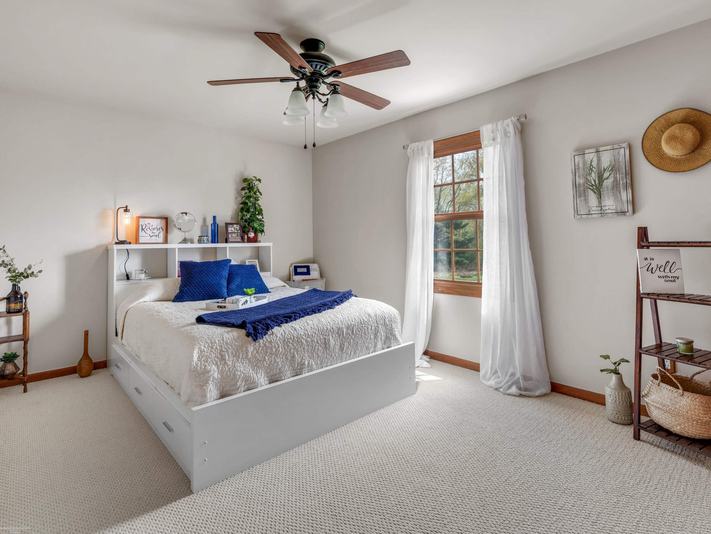 202 Donna Mae Drive, Leonard, MI 48367 — Photo 32